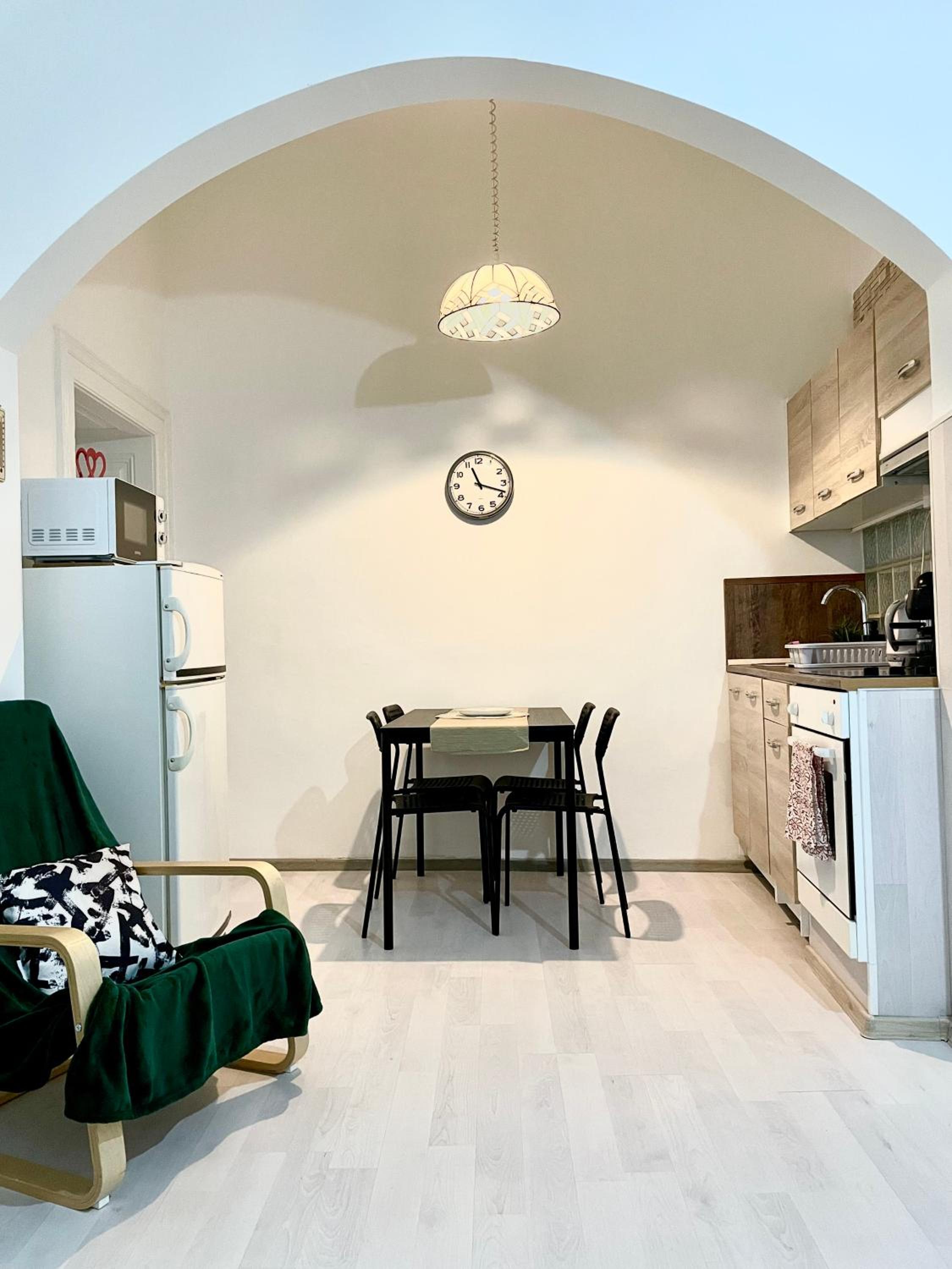 White Apartment near the famous New York Café