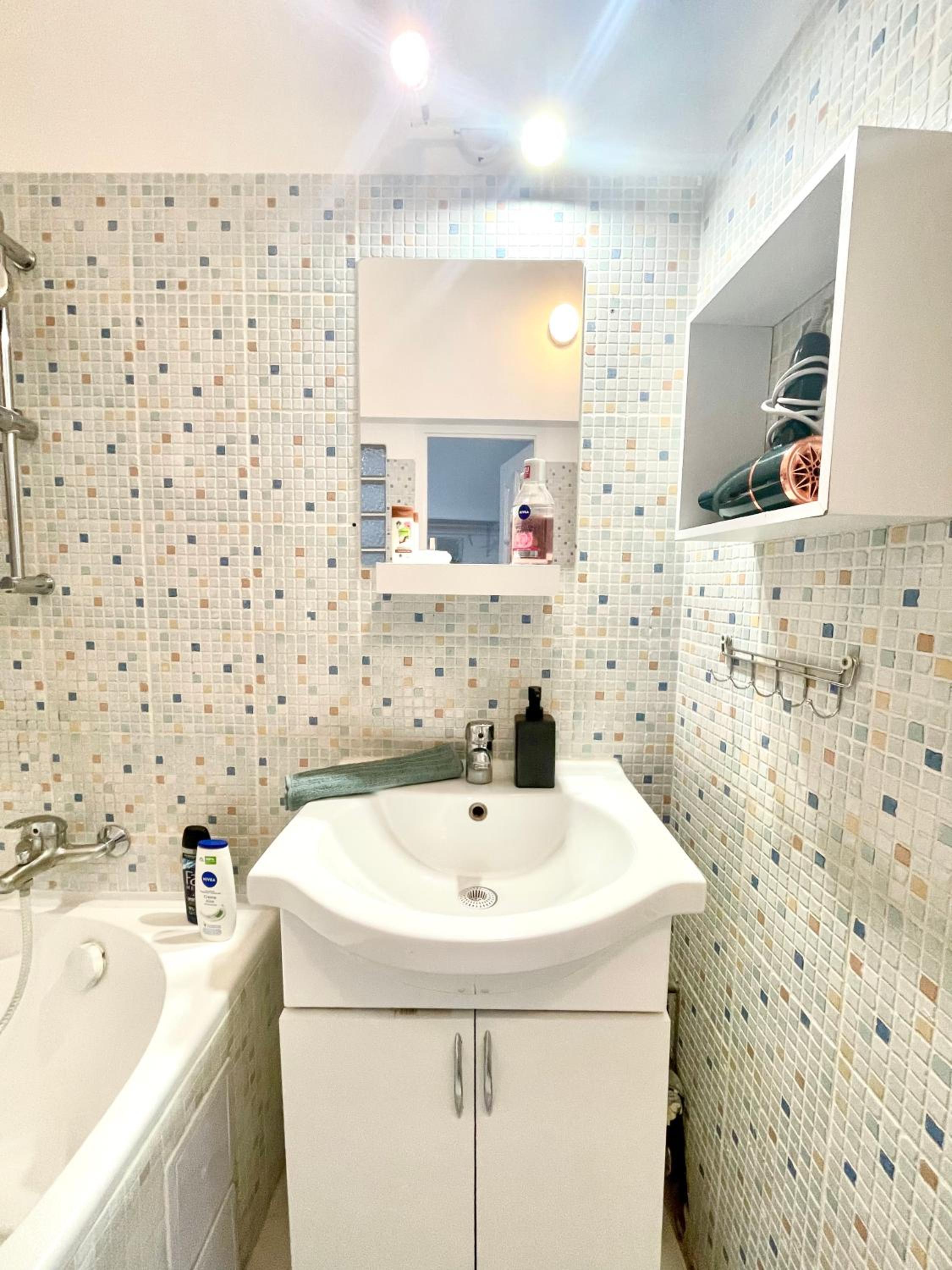 White Apartment near the famous New York Café