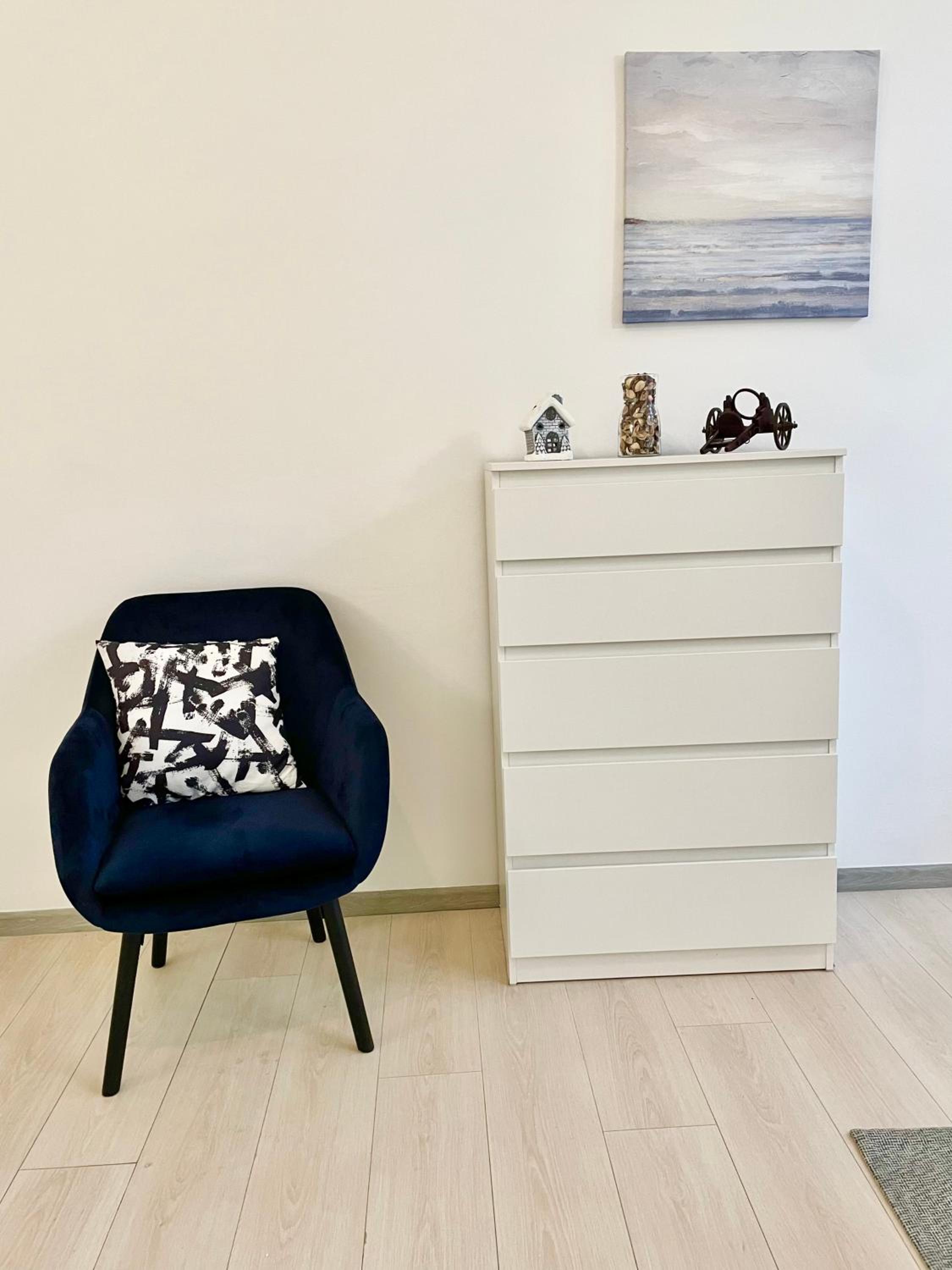 White Apartment near the famous New York Café