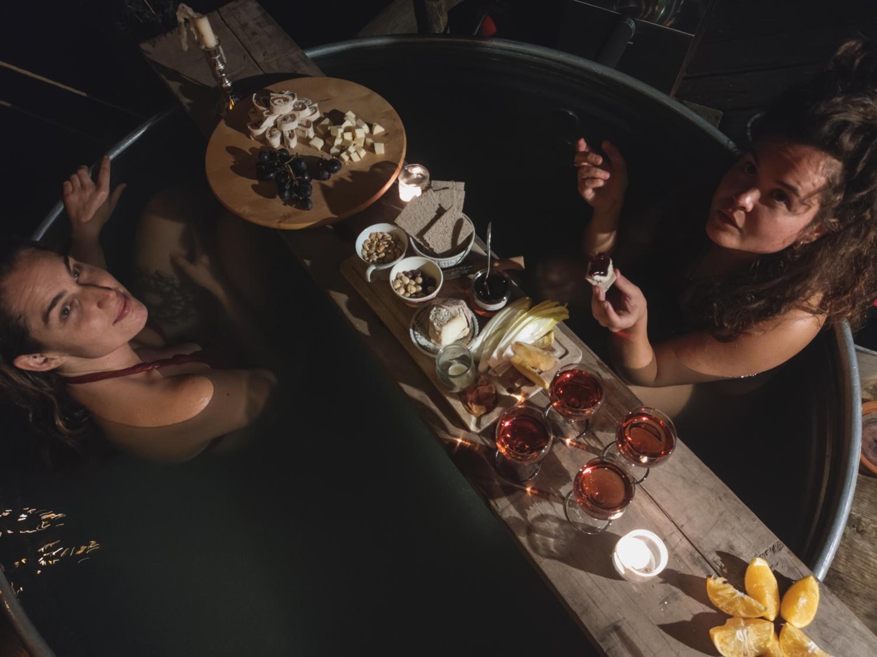 Vakantiewoning op Natuurterrein t Heuvelhof met optioneel hottub en sauna