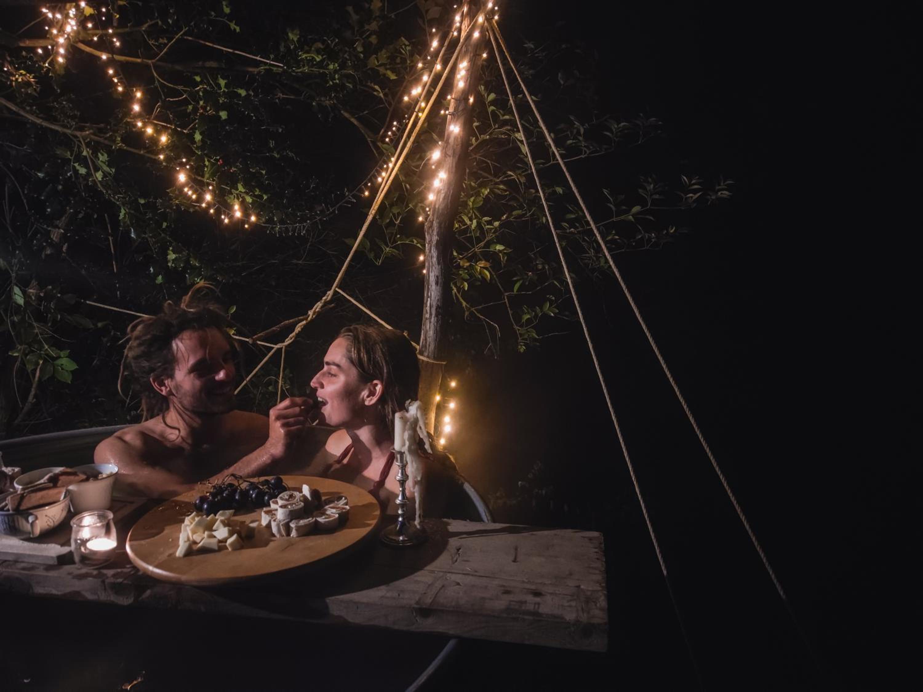 Vakantiewoning op Natuurterrein t Heuvelhof met optioneel hottub en sauna