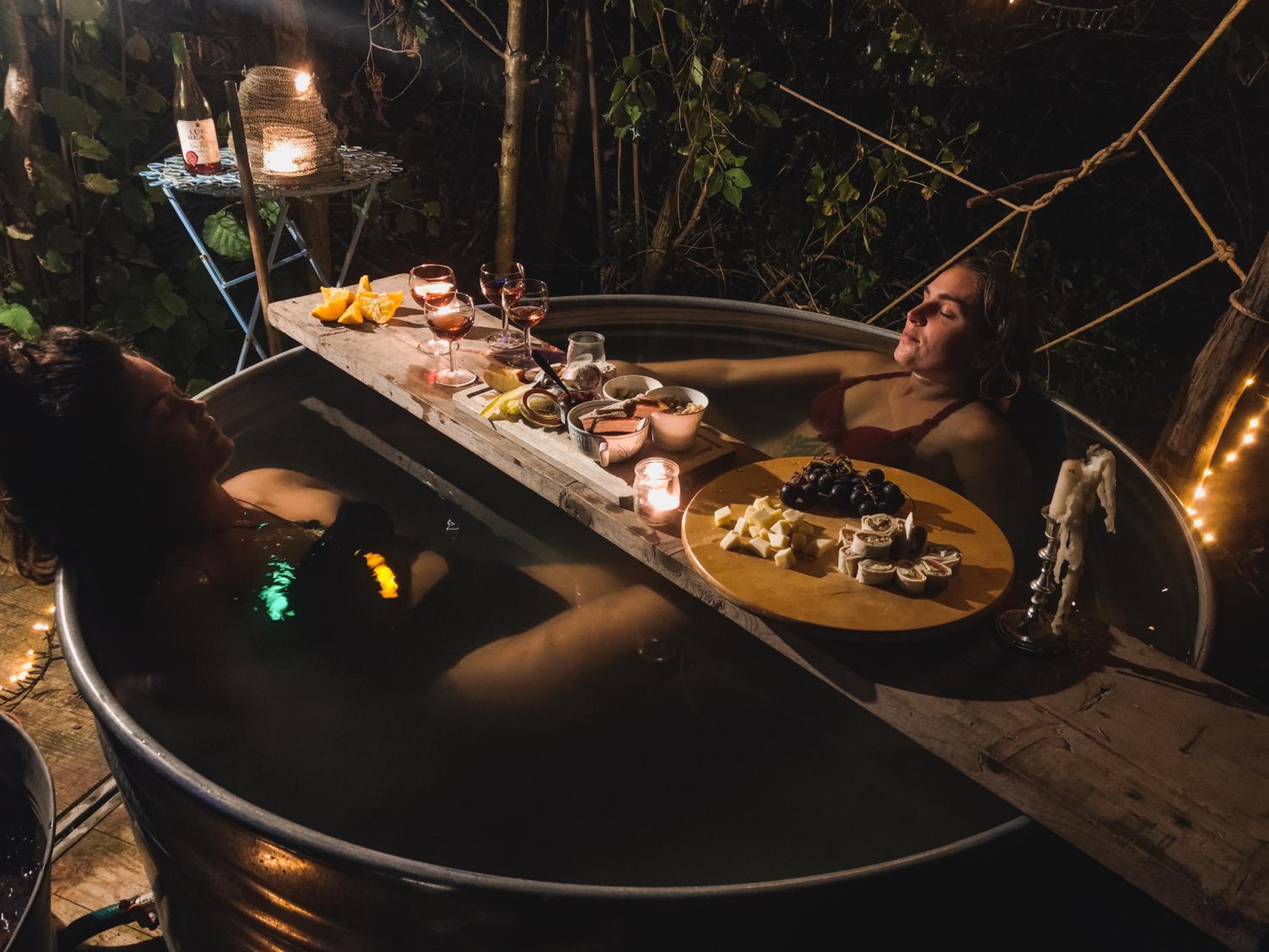 Vakantiewoning op Natuurterrein t Heuvelhof met optioneel hottub en sauna