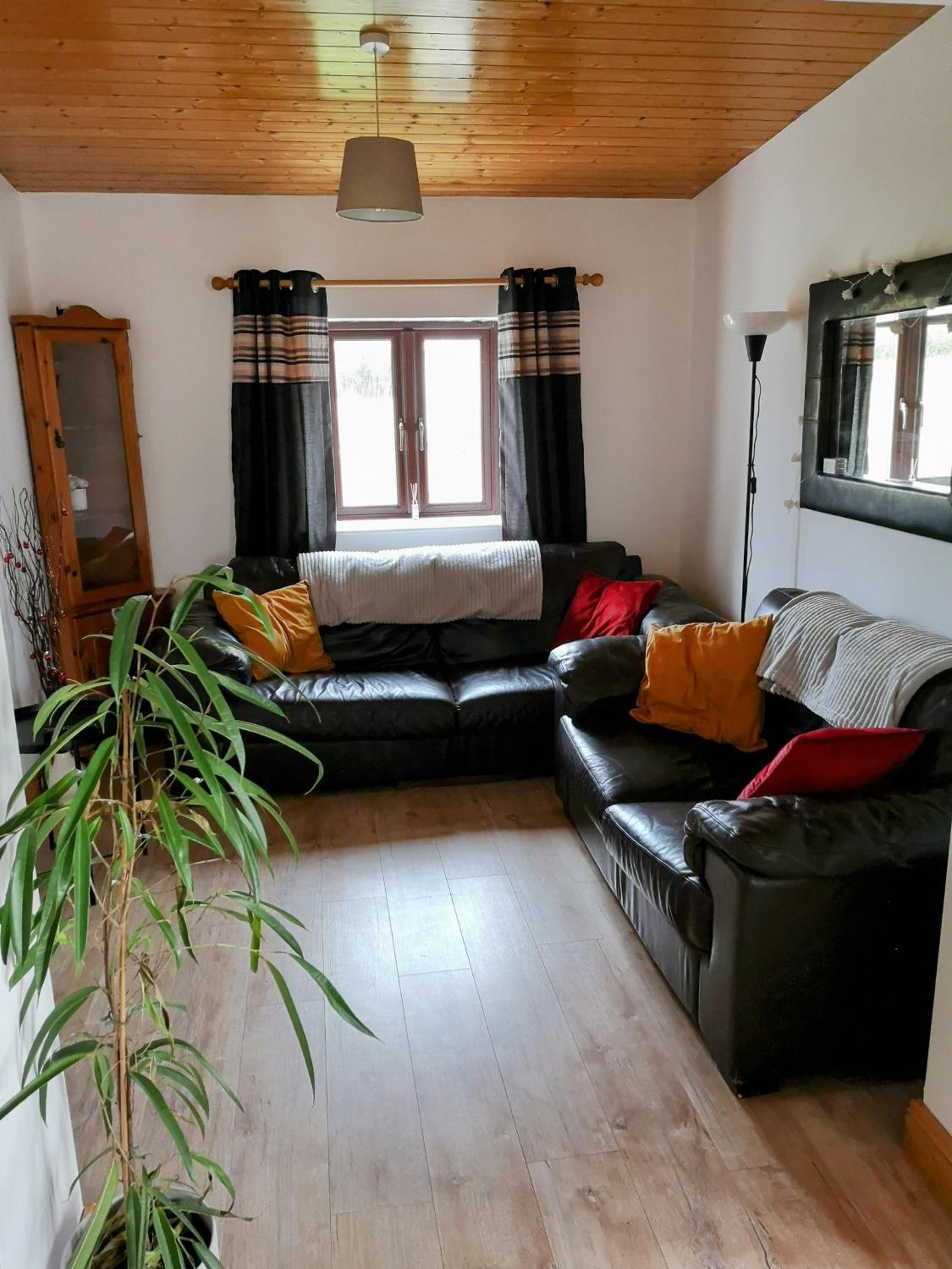 Sunriseview Cottages