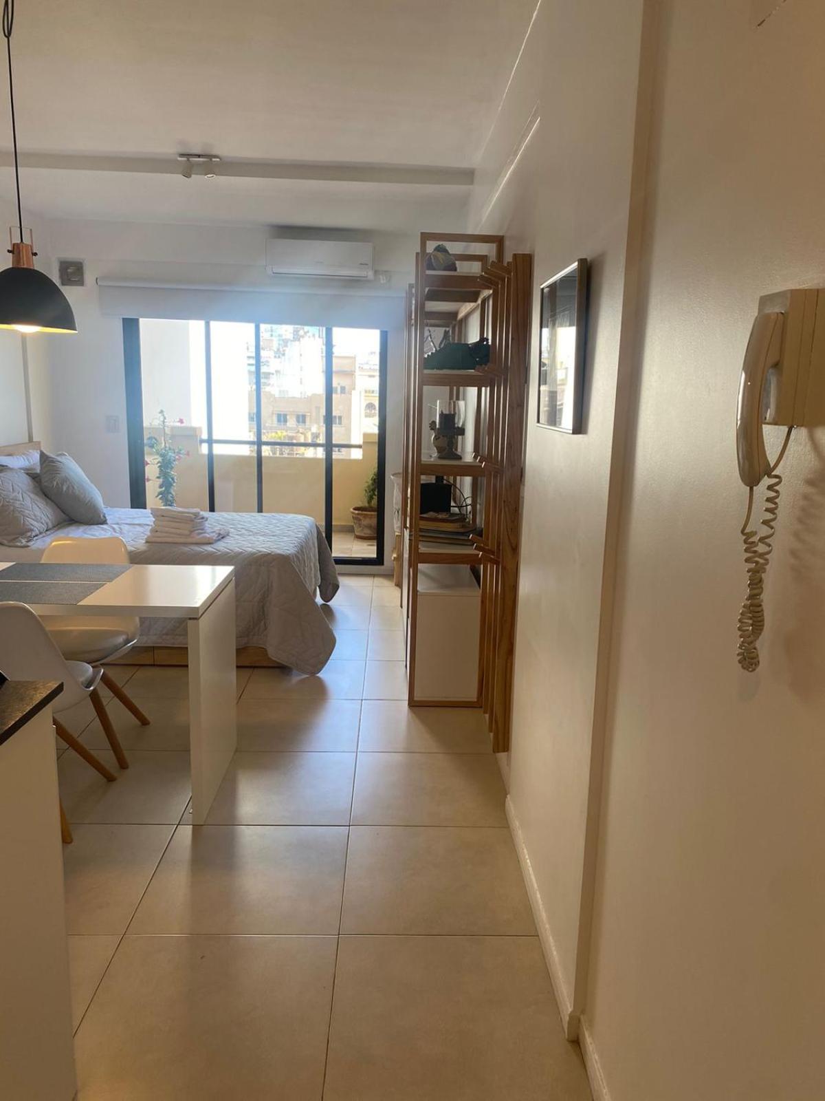 DEPARTAMENTO CENTRICO AVENIDA BELGRANO con vista a CUPULA PASAJE BAROLO