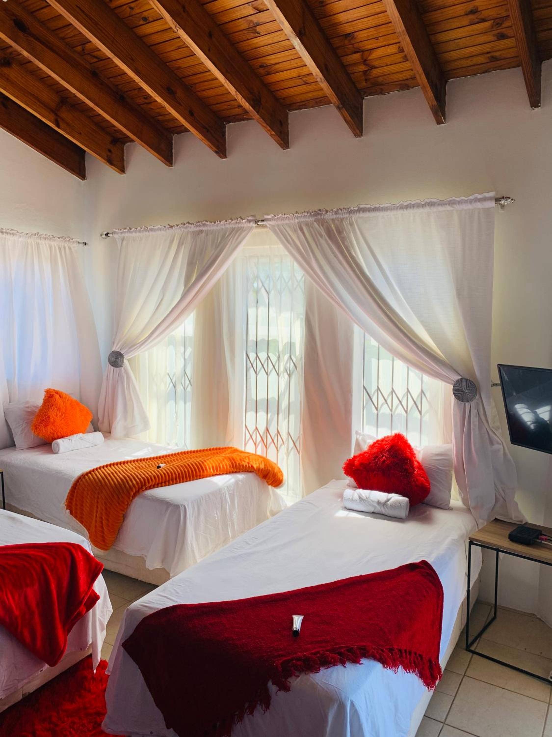 Edladleni Holiday Accomodation
