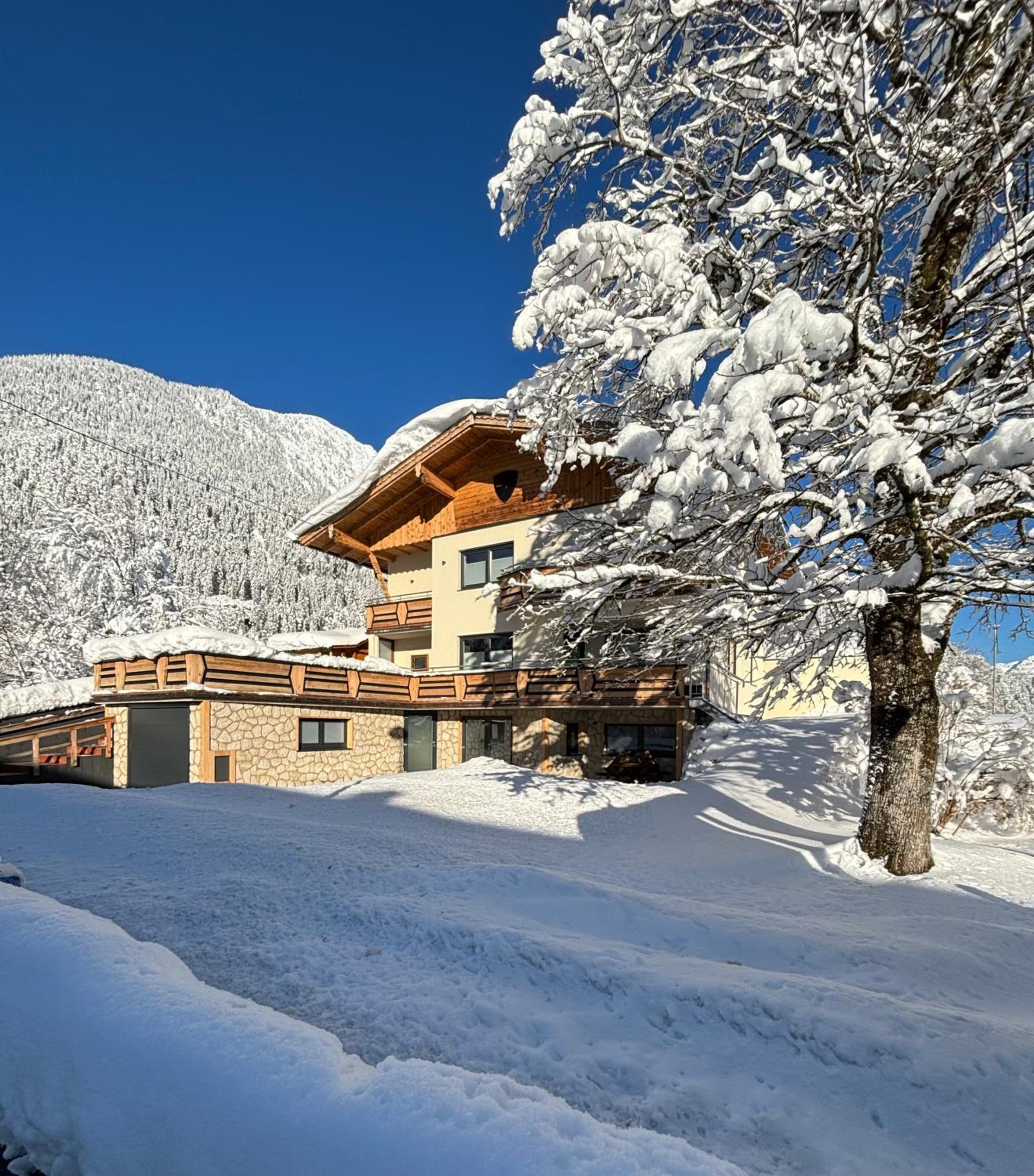 Ferienwohnungen LODGE-B