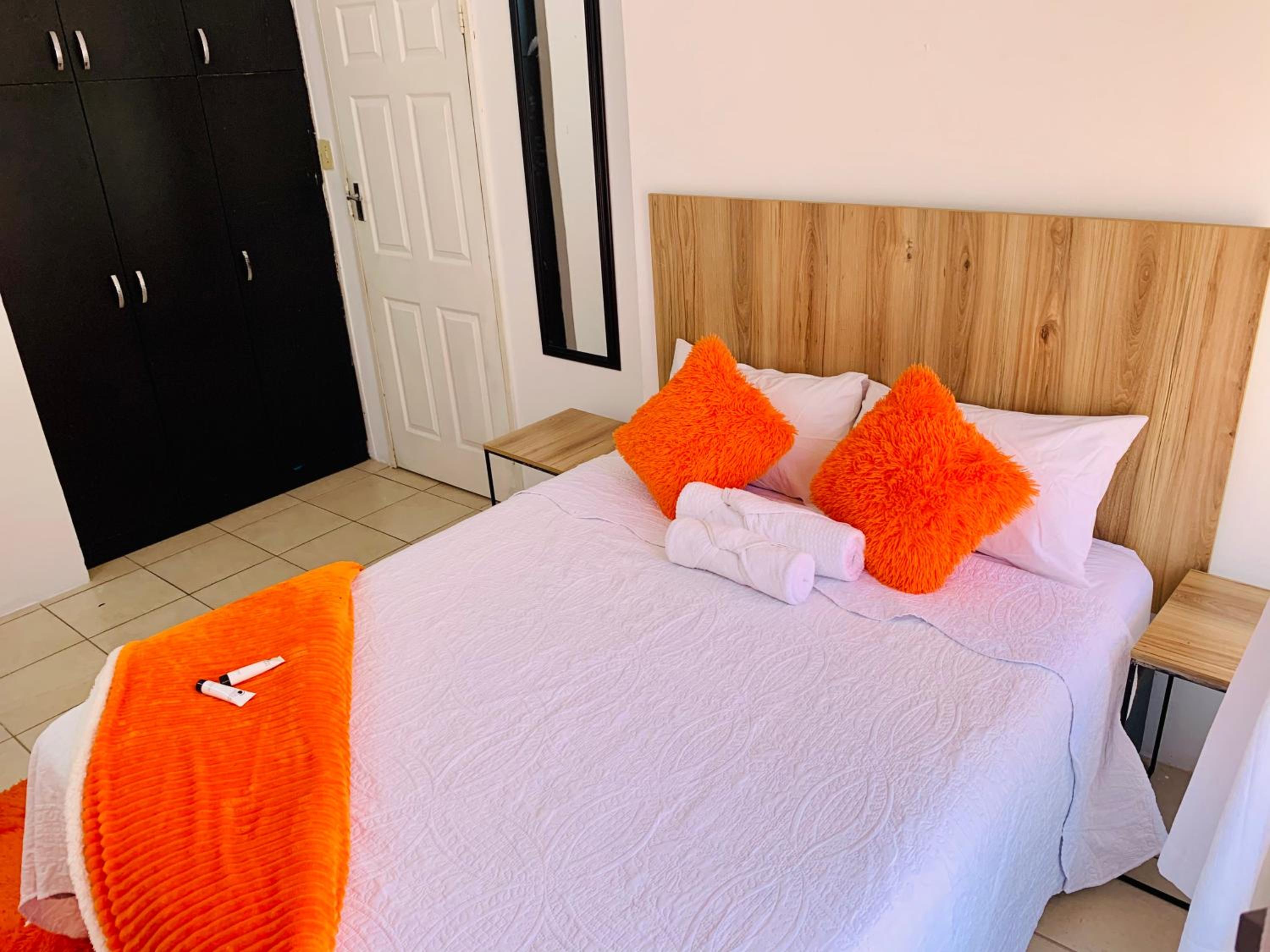 Edladleni Holiday Accomodation