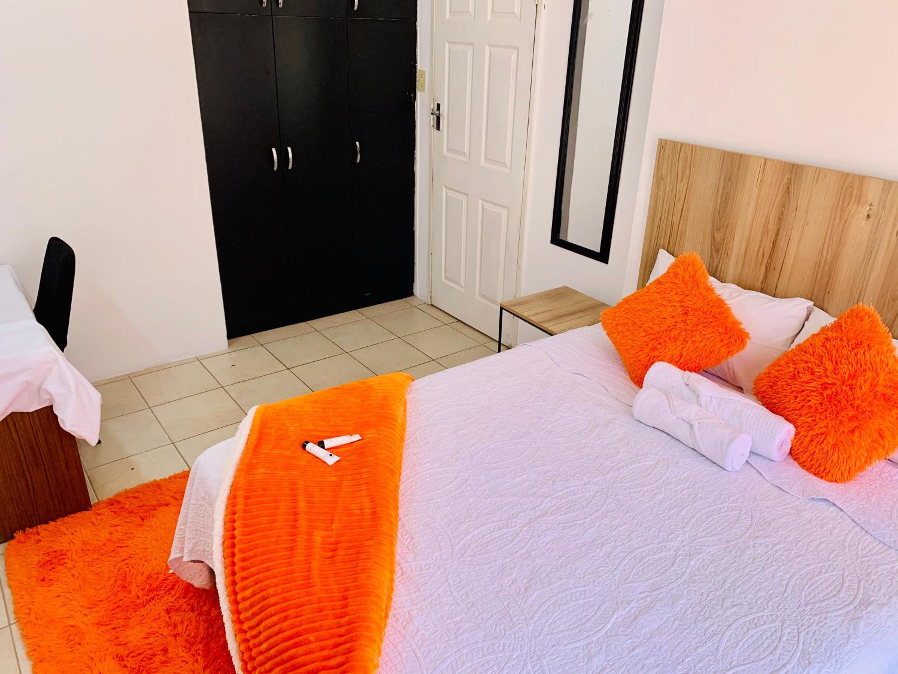 Edladleni Holiday Accomodation