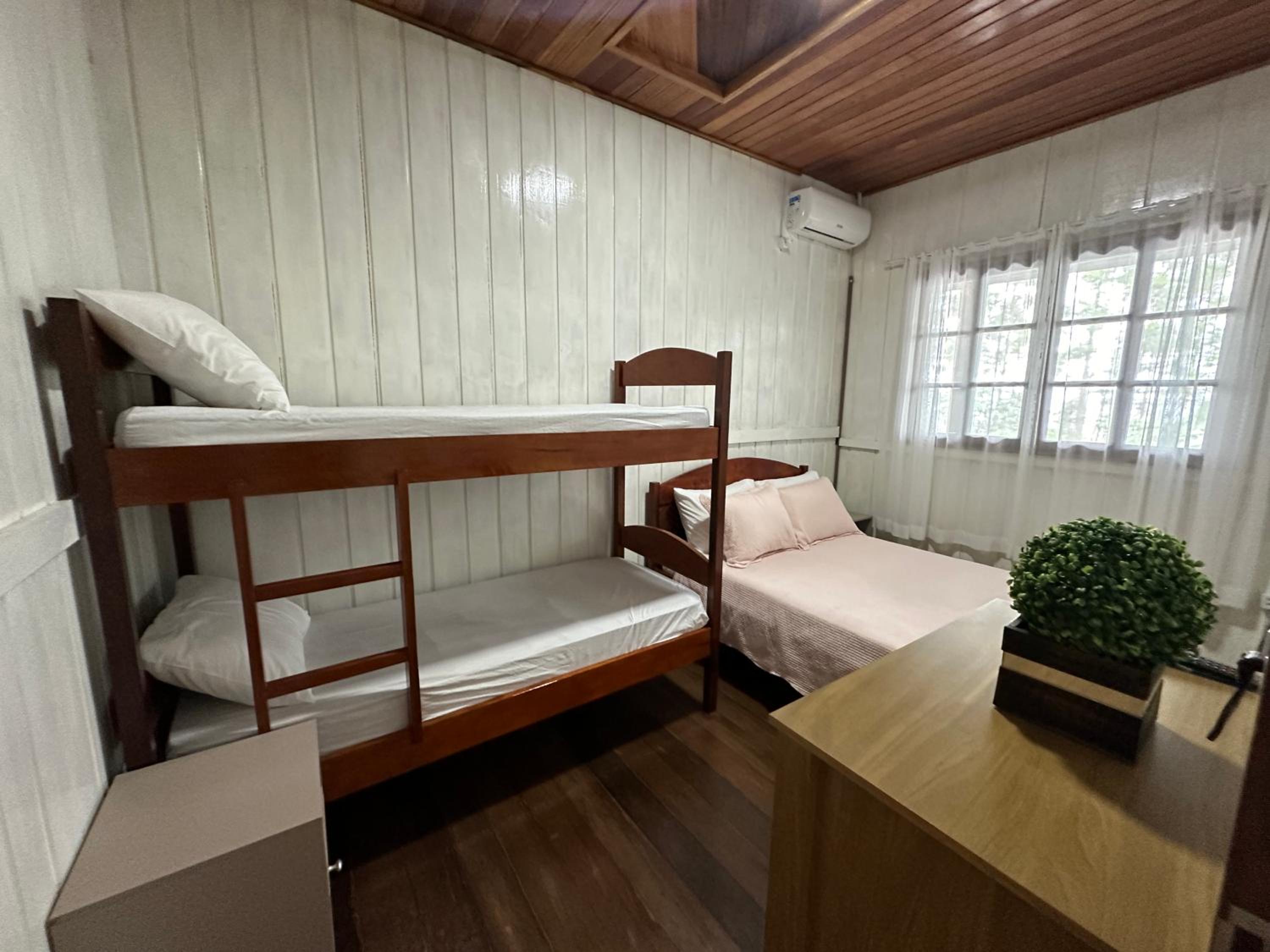Vila dos pássaros, casa completa