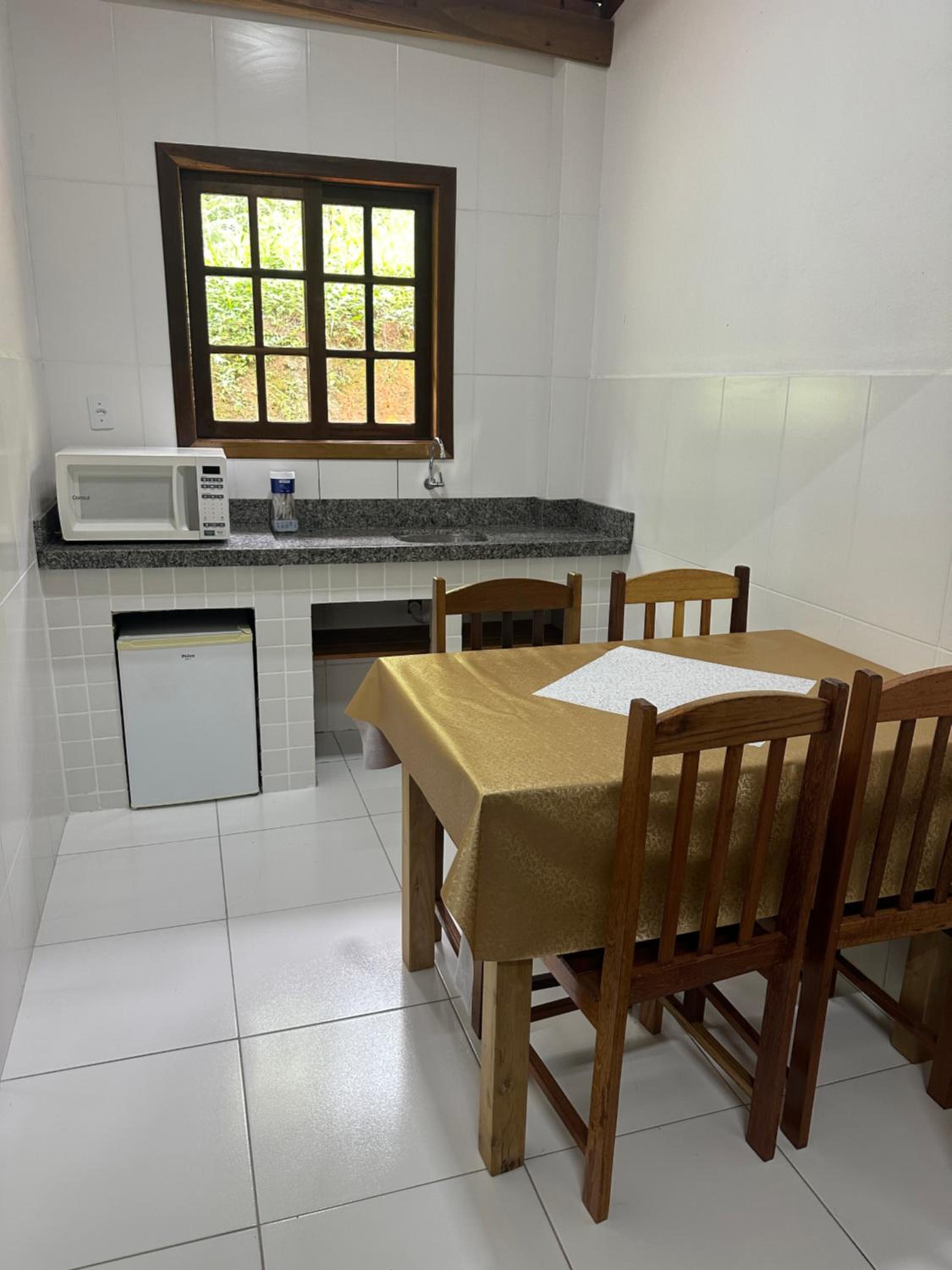 Vila dos pássaros, casa completa
