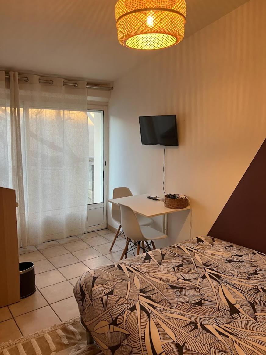 Le Nid Castries - Charmant logement complet et équipé Centre Castries proche Montpellier view 4