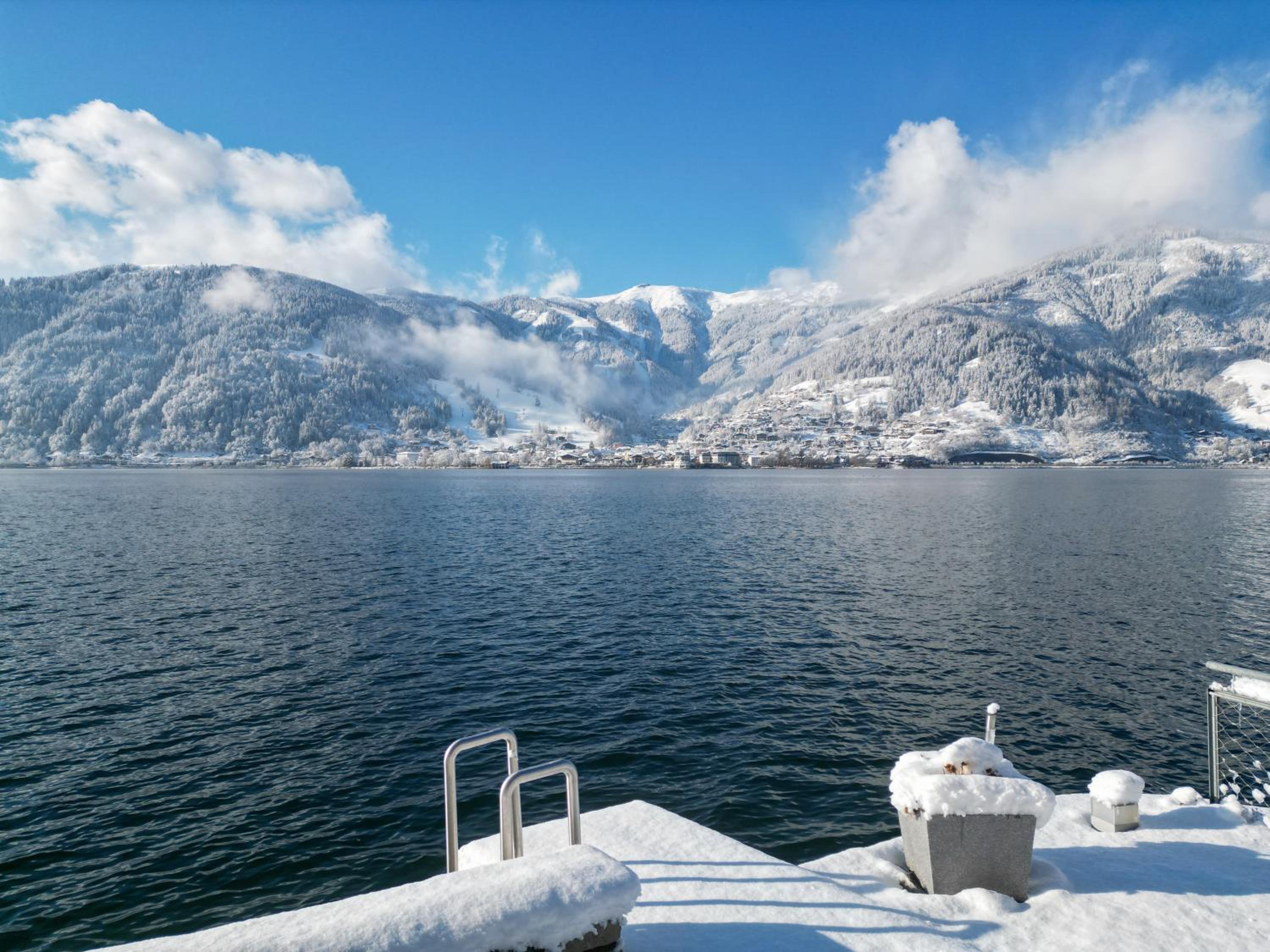 Finest Lakeside Villa Zell am See incl SUMMER CARD by All in One Apartments