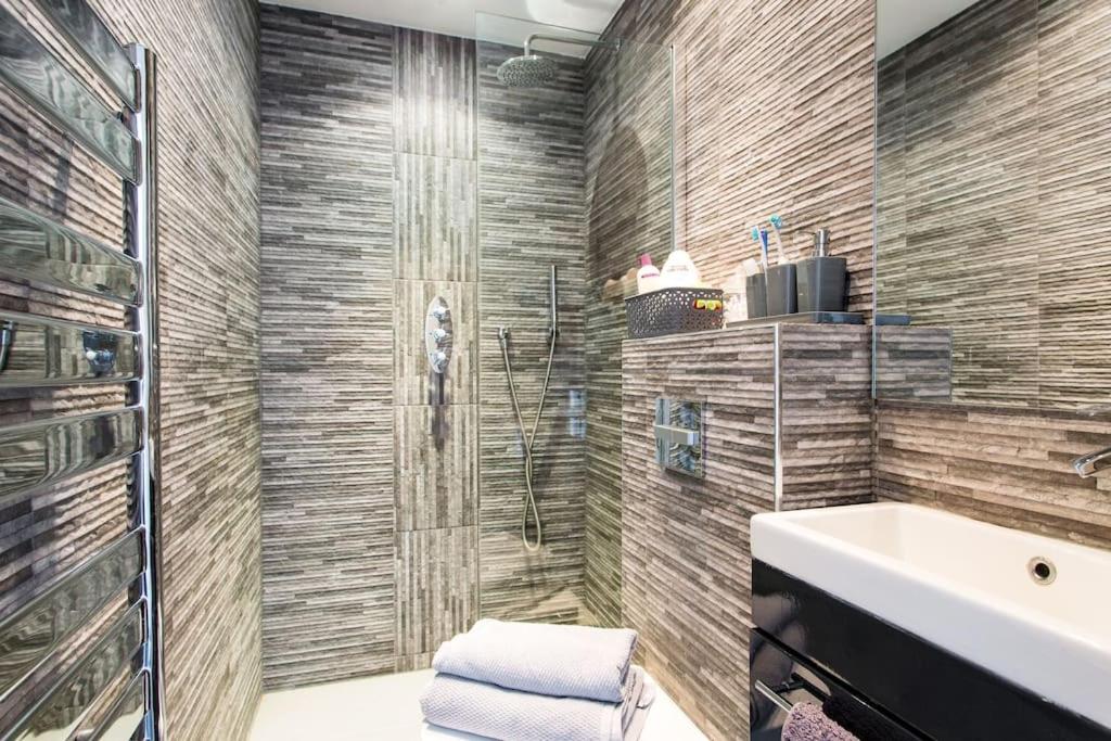 Luxury Residence in Prime London