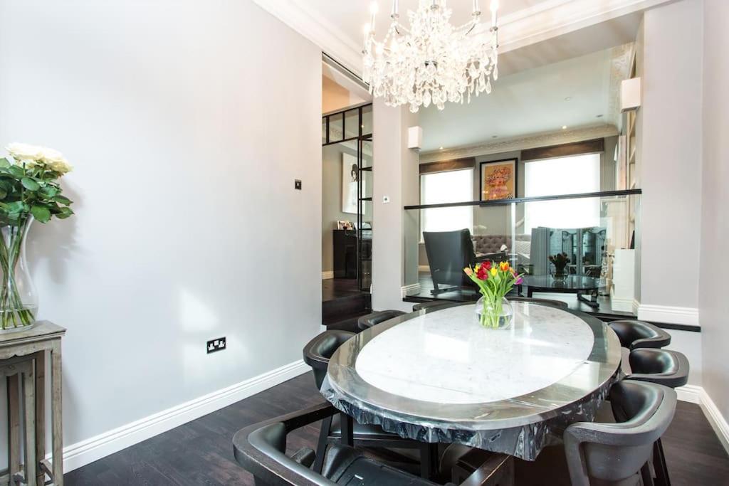 Luxury Residence in Prime London