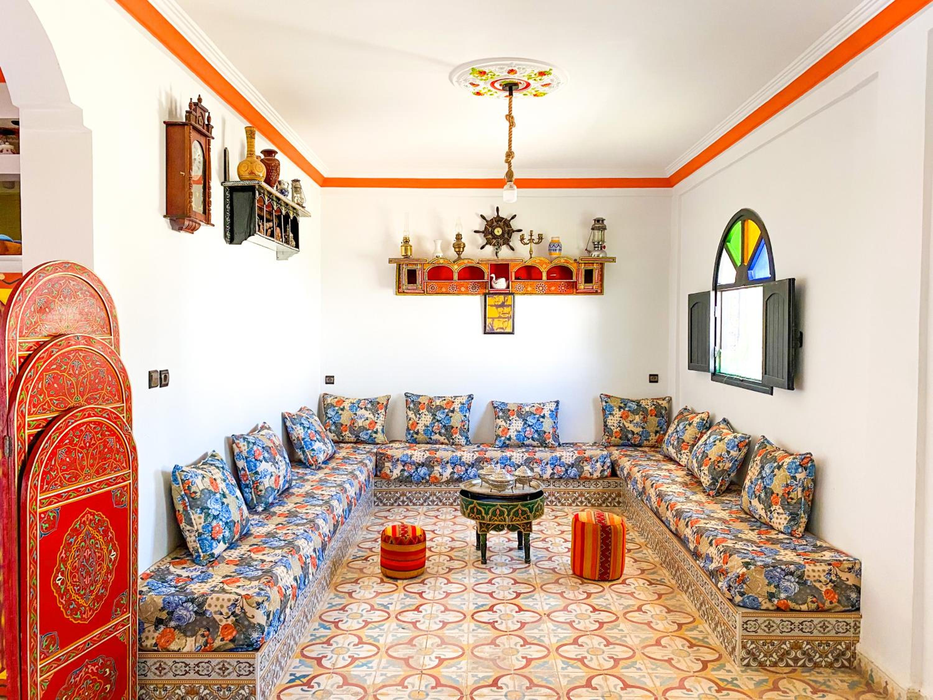 lounge