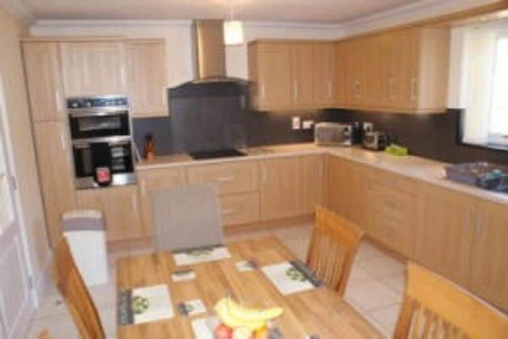 Glenview Salen
