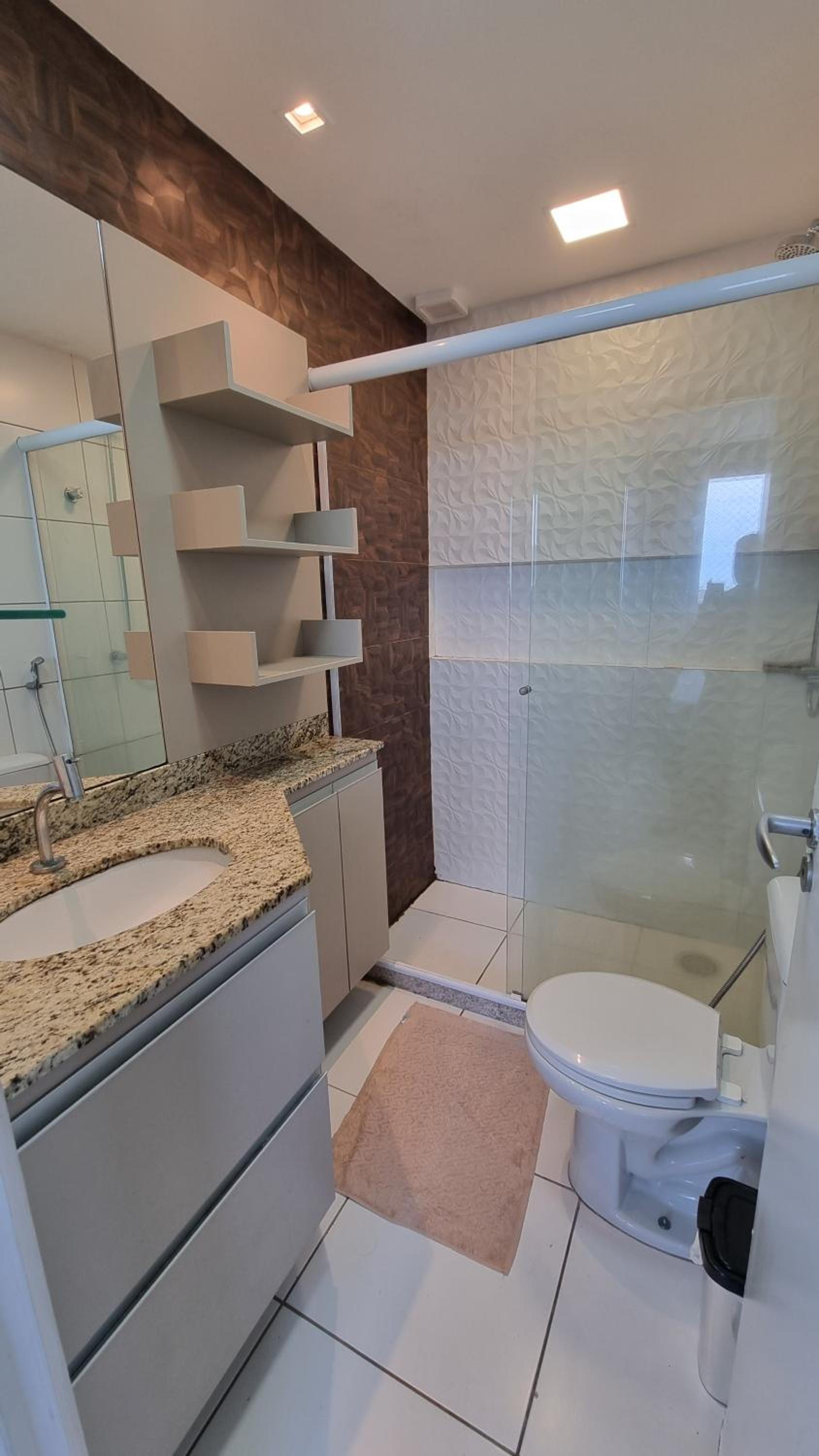 Apartamento novo ao lado do shopping da ilha
