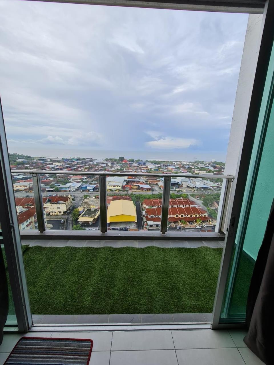 Sekinchan Seaview Condominium