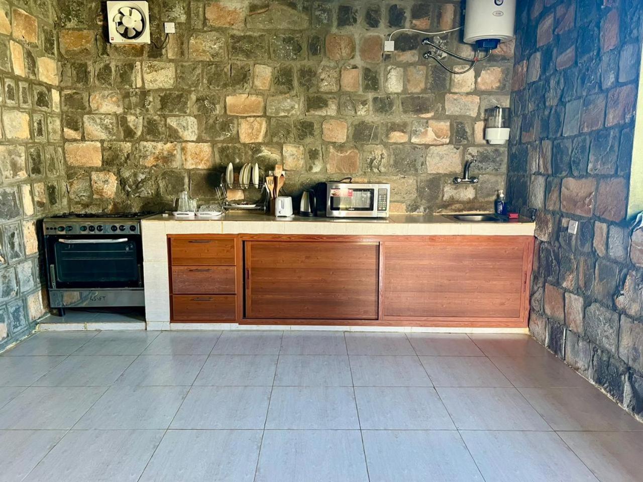 Jabal Shams Al-Salam house