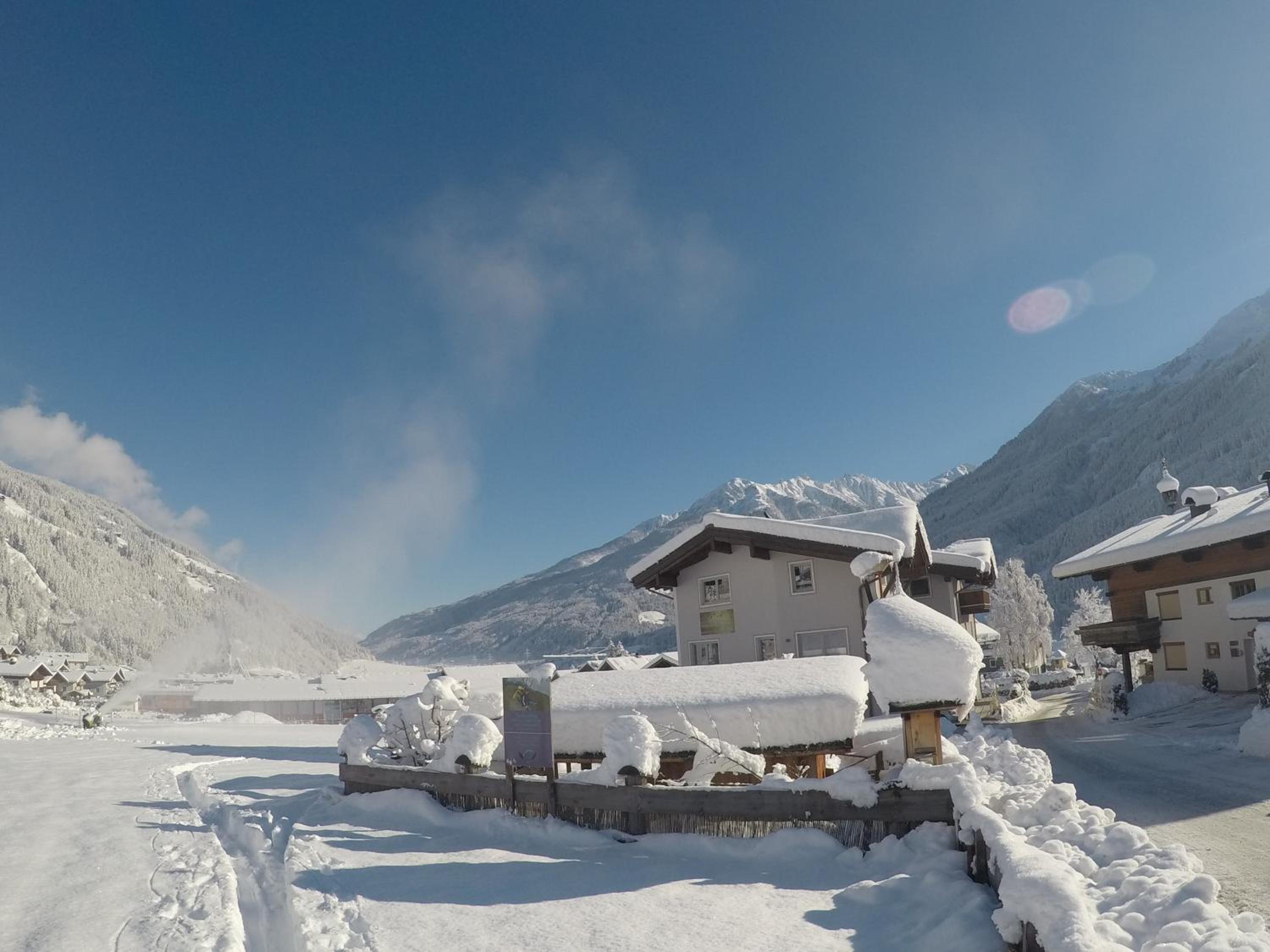 Ferienhaus Bergauf with Hot Tub