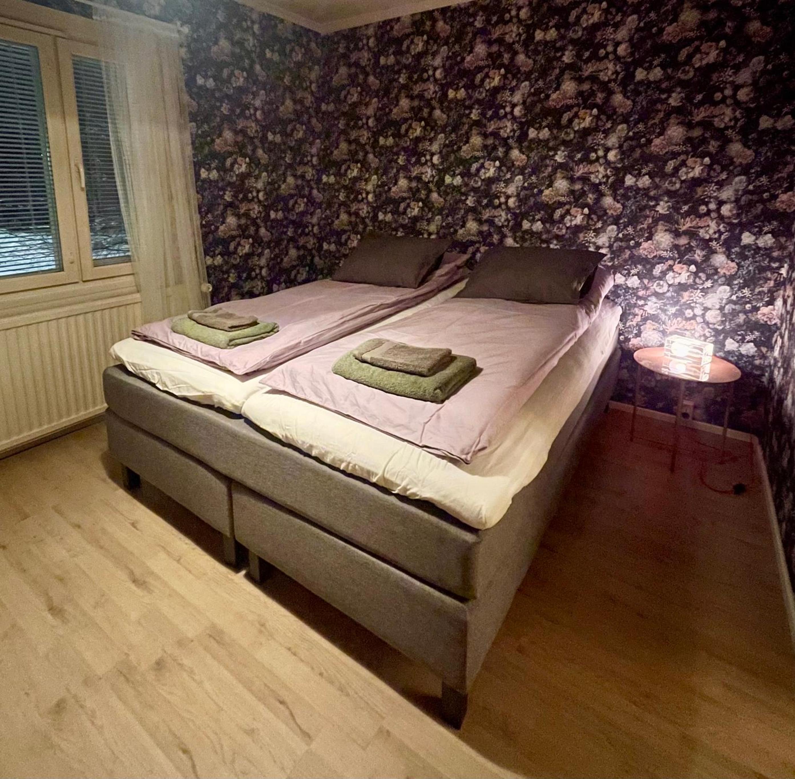 Aron Hill Home