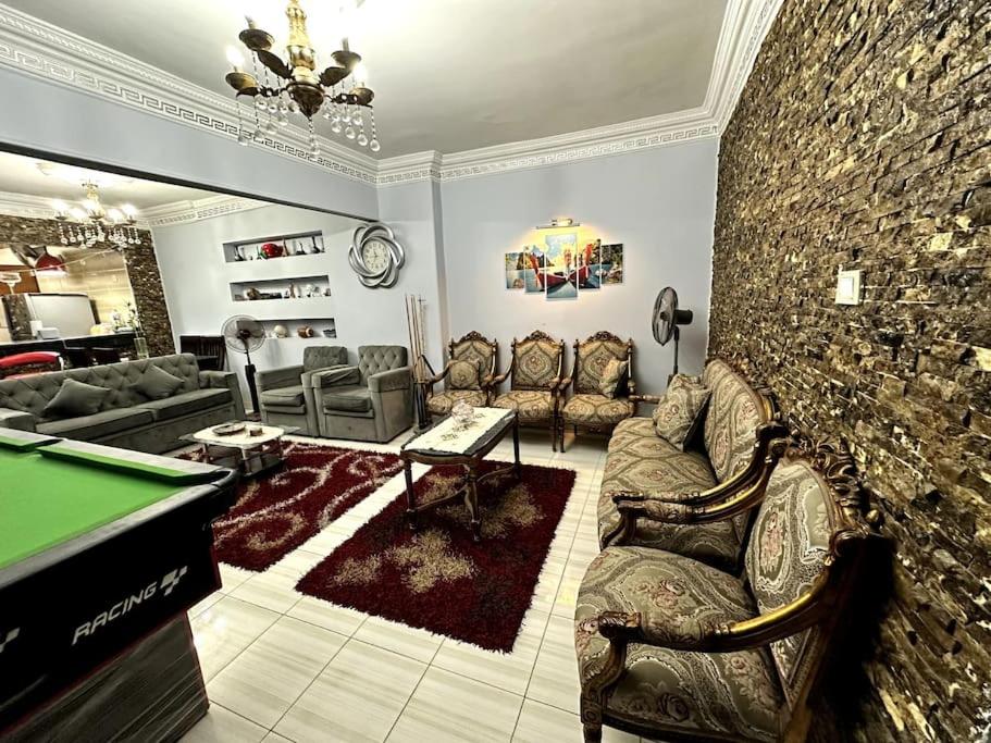lounge