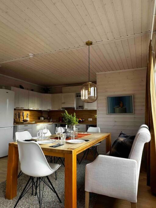Feriehus med ti senger på Skaidi