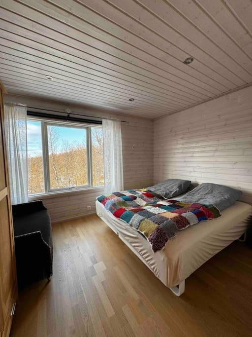 Feriehus med ti senger på Skaidi