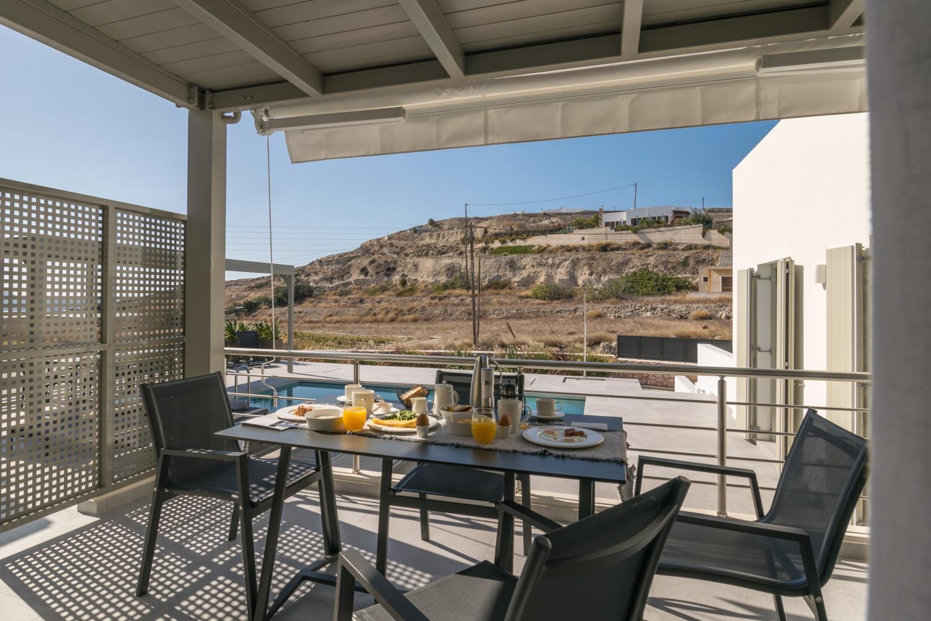 Thiopetra Villas