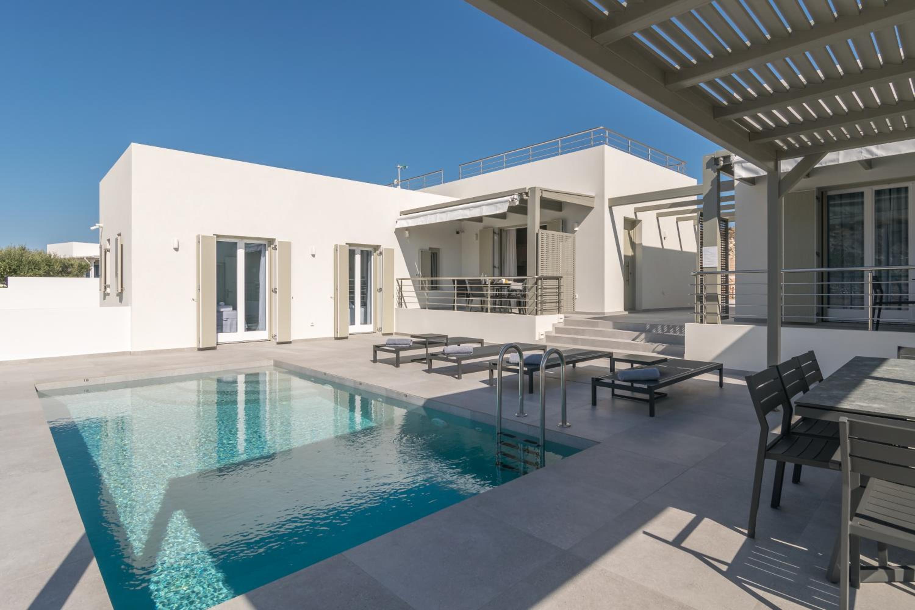Thiopetra Villas