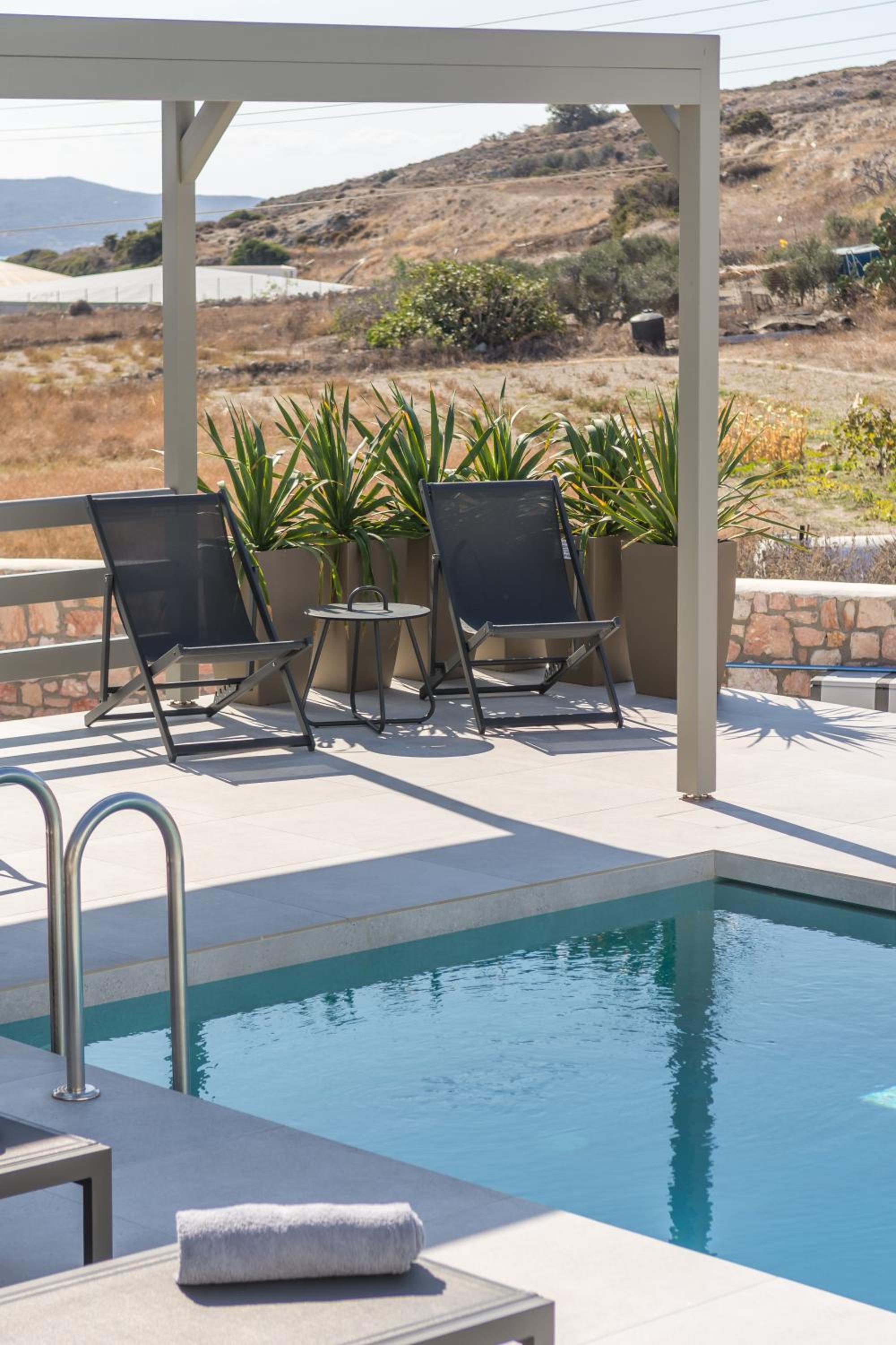Thiopetra Villas