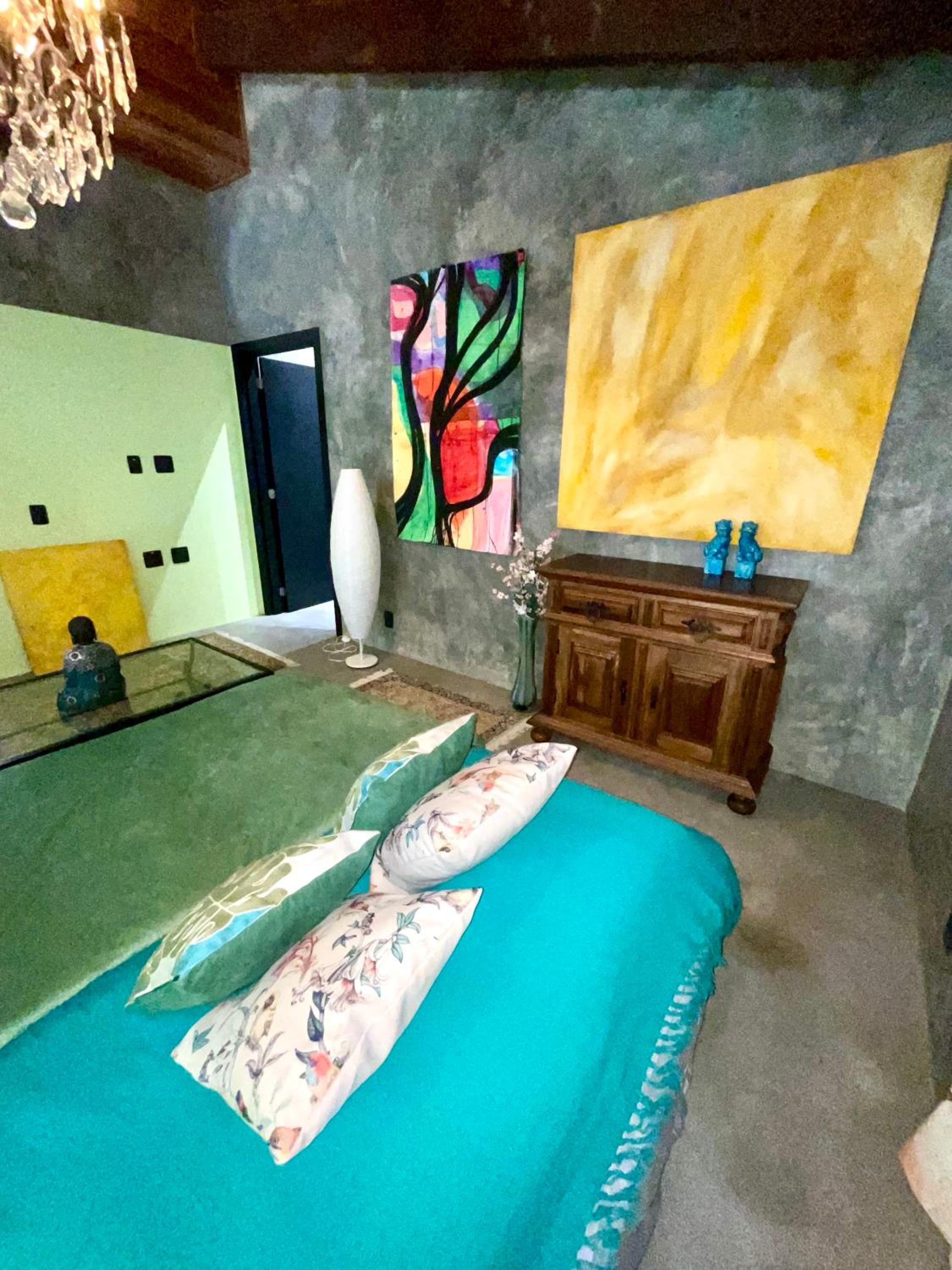 Emerald House