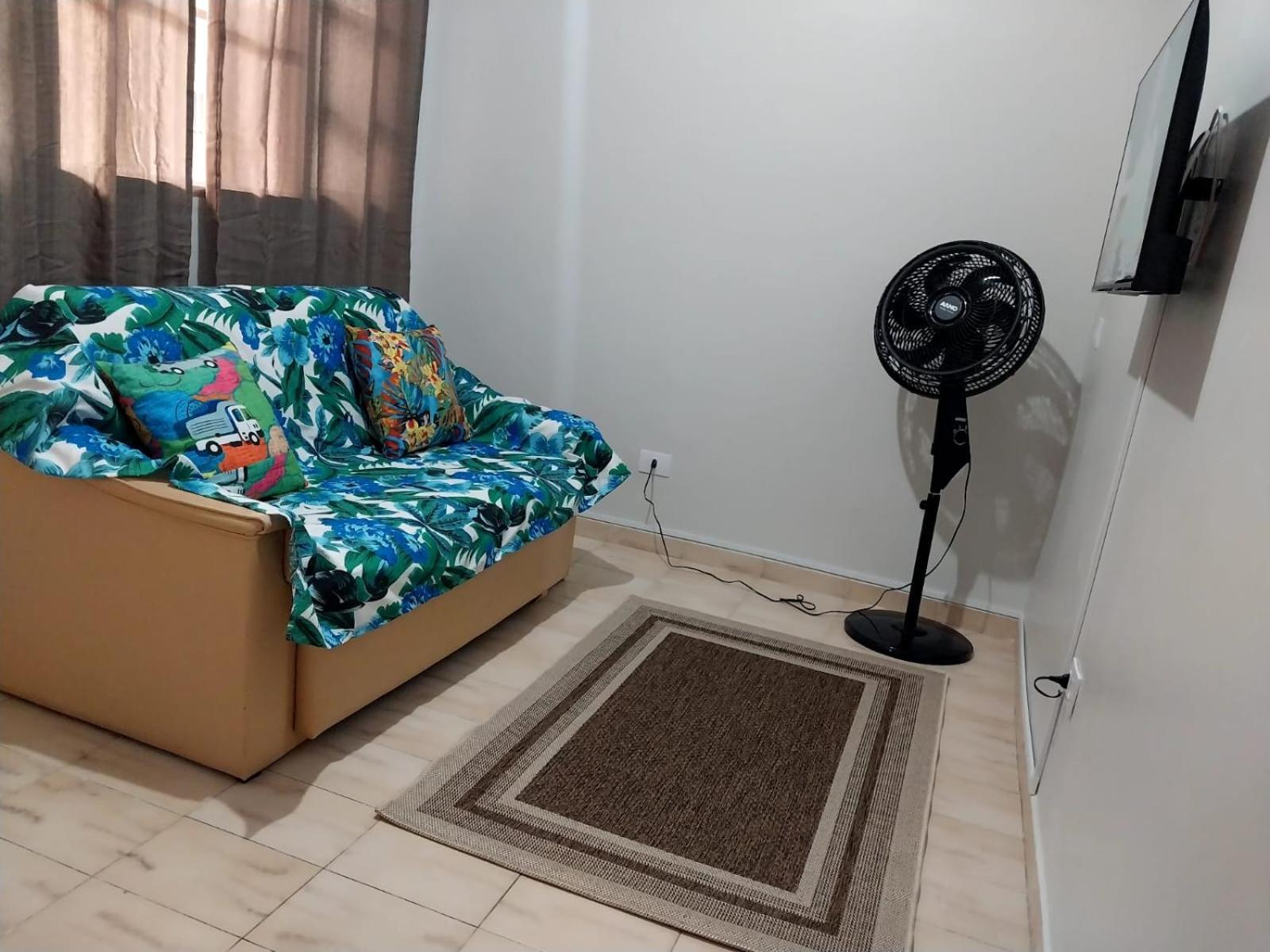 Apartamento 300 metros da Praia