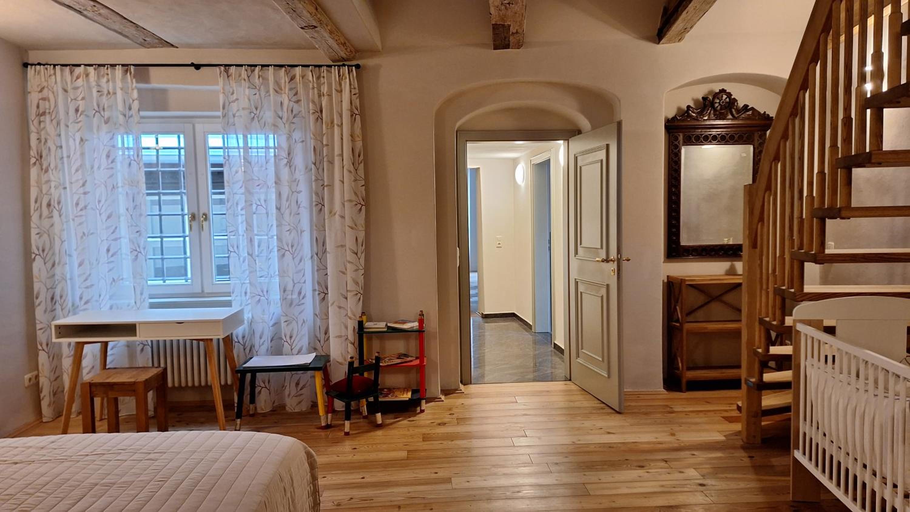 Stadtpalais Familien-Suite 4 Zimmer mit Galerie maximal 6 Personen