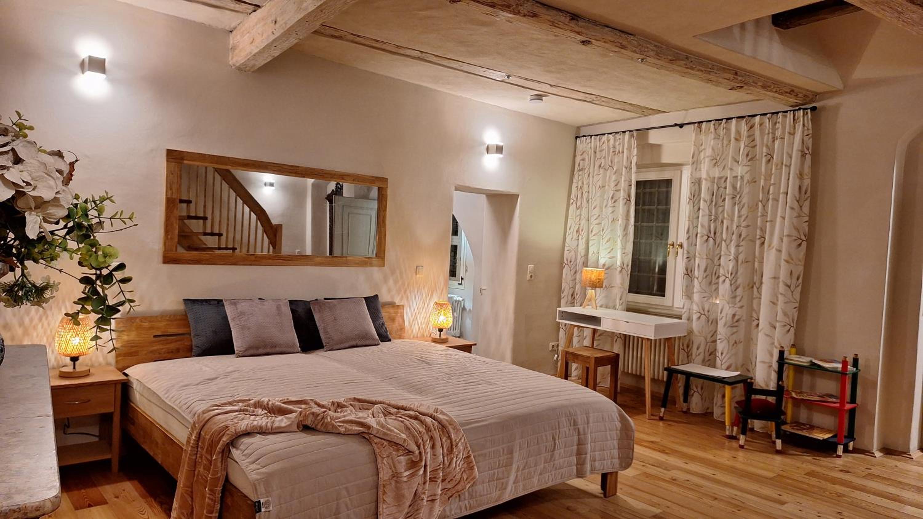 Stadtpalais Familien-Suite 4 Zimmer mit Galerie maximal 6 Personen
