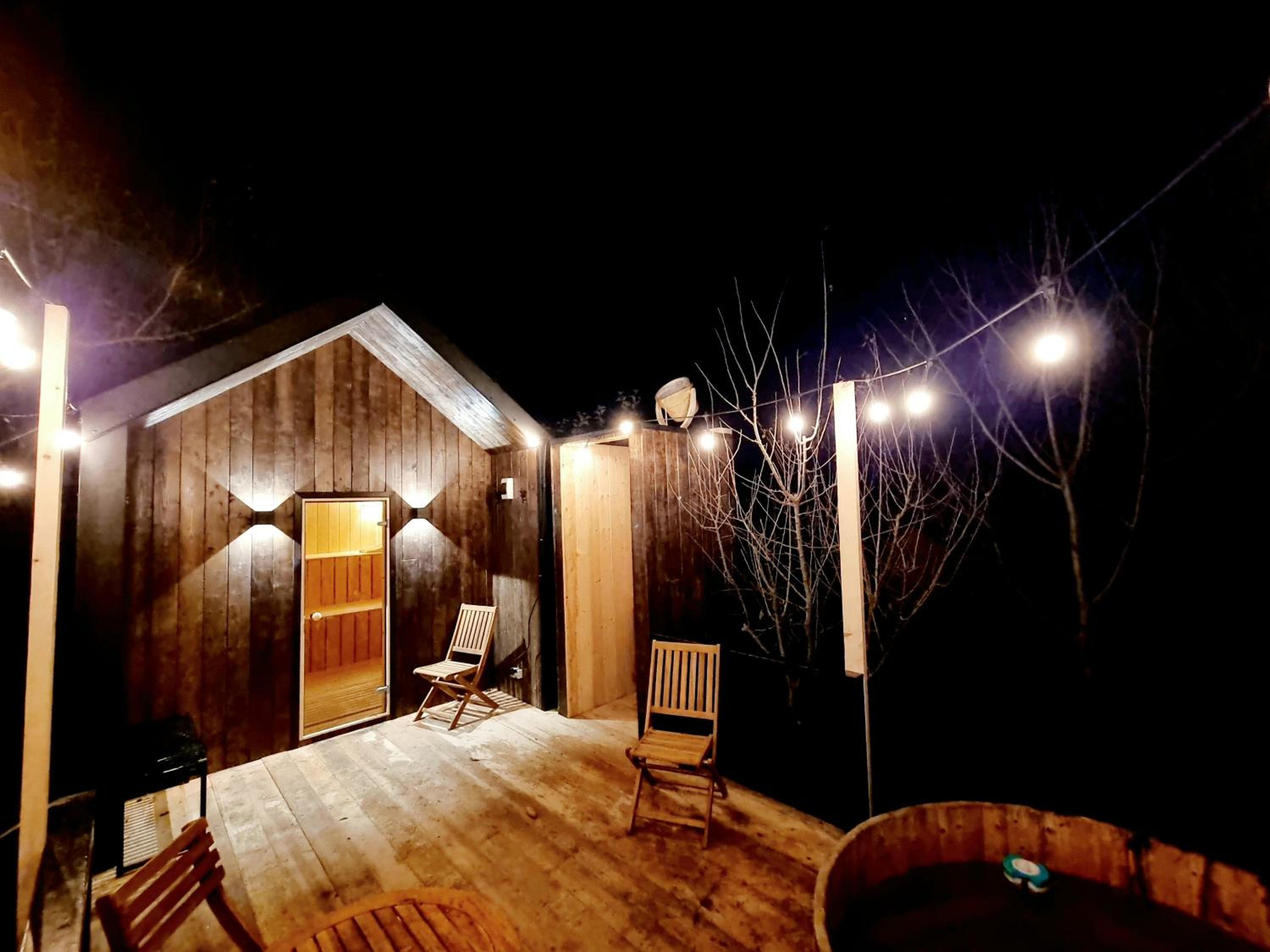 Photo 18
