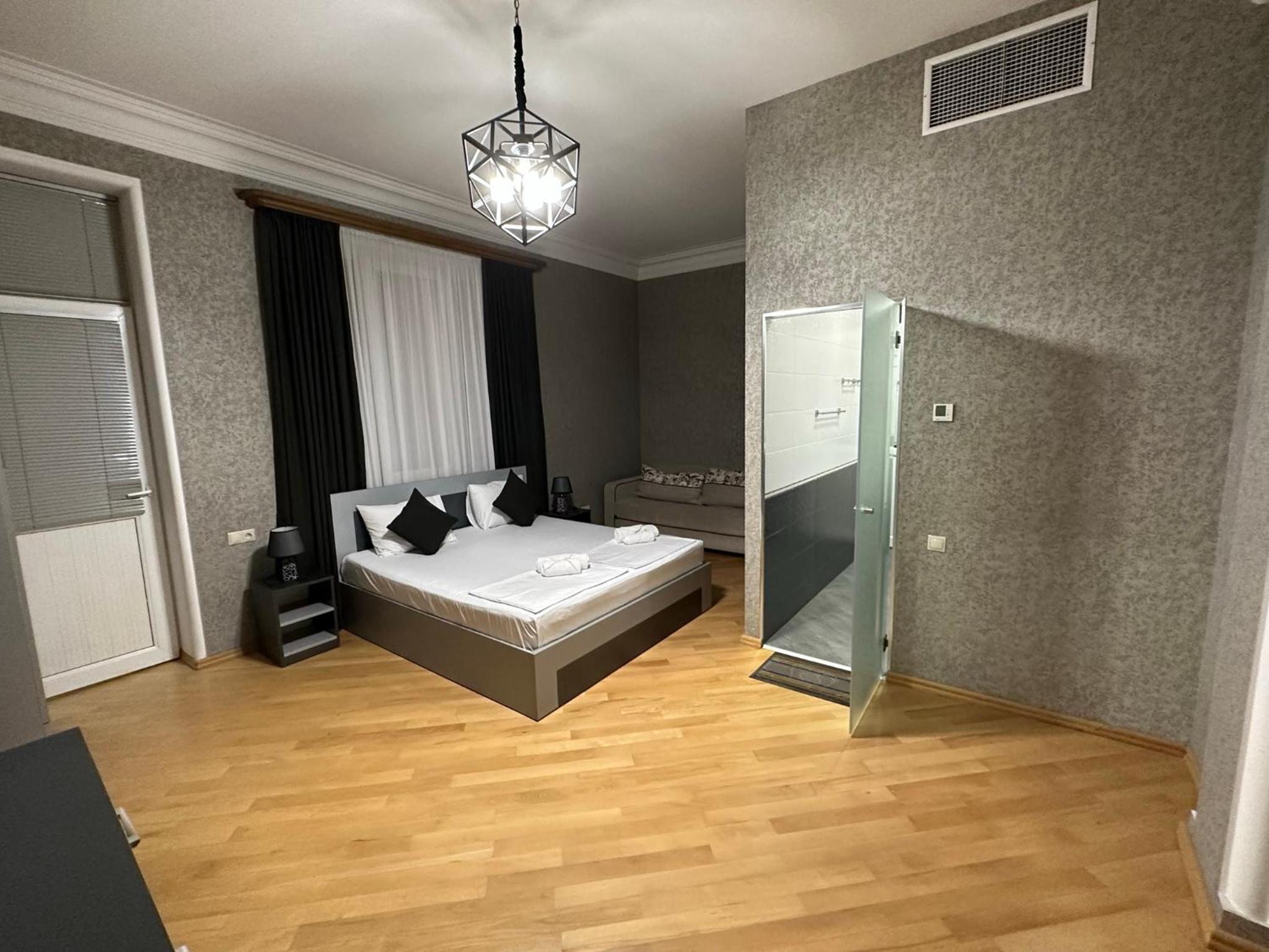 GARRIOTT TBILISI