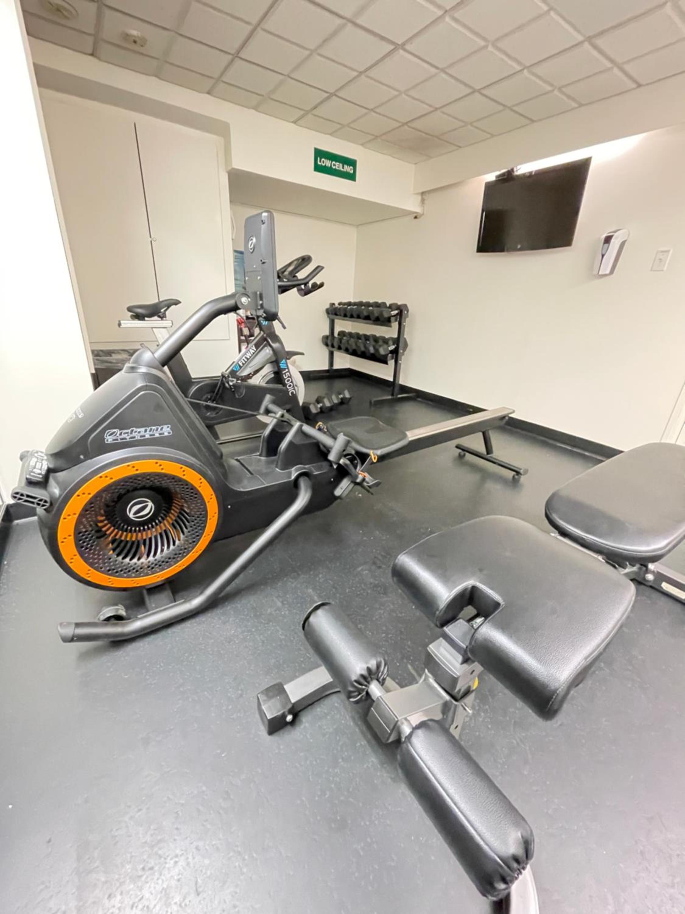 Quality Inn Downtown Inner Harbour - Image 5