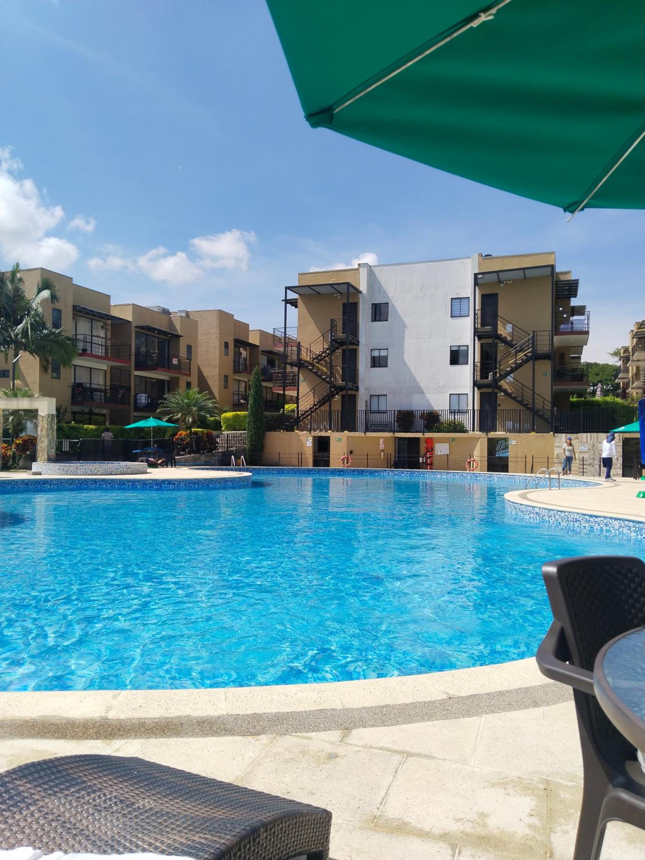 Casa Campestre 3 Piscinas Tobogán y Zonas Verdes Cerca al Parque del Café