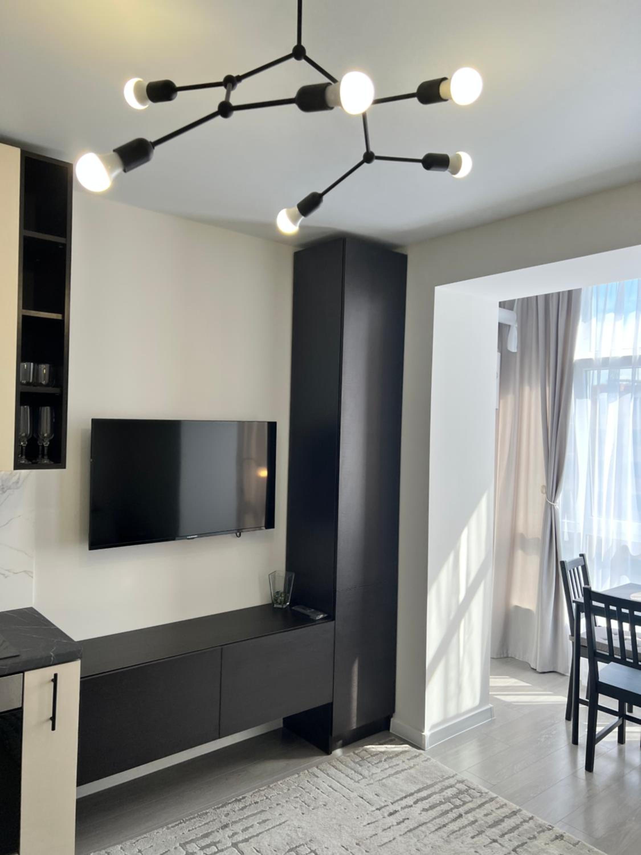 Gold Apartment Vysochana18