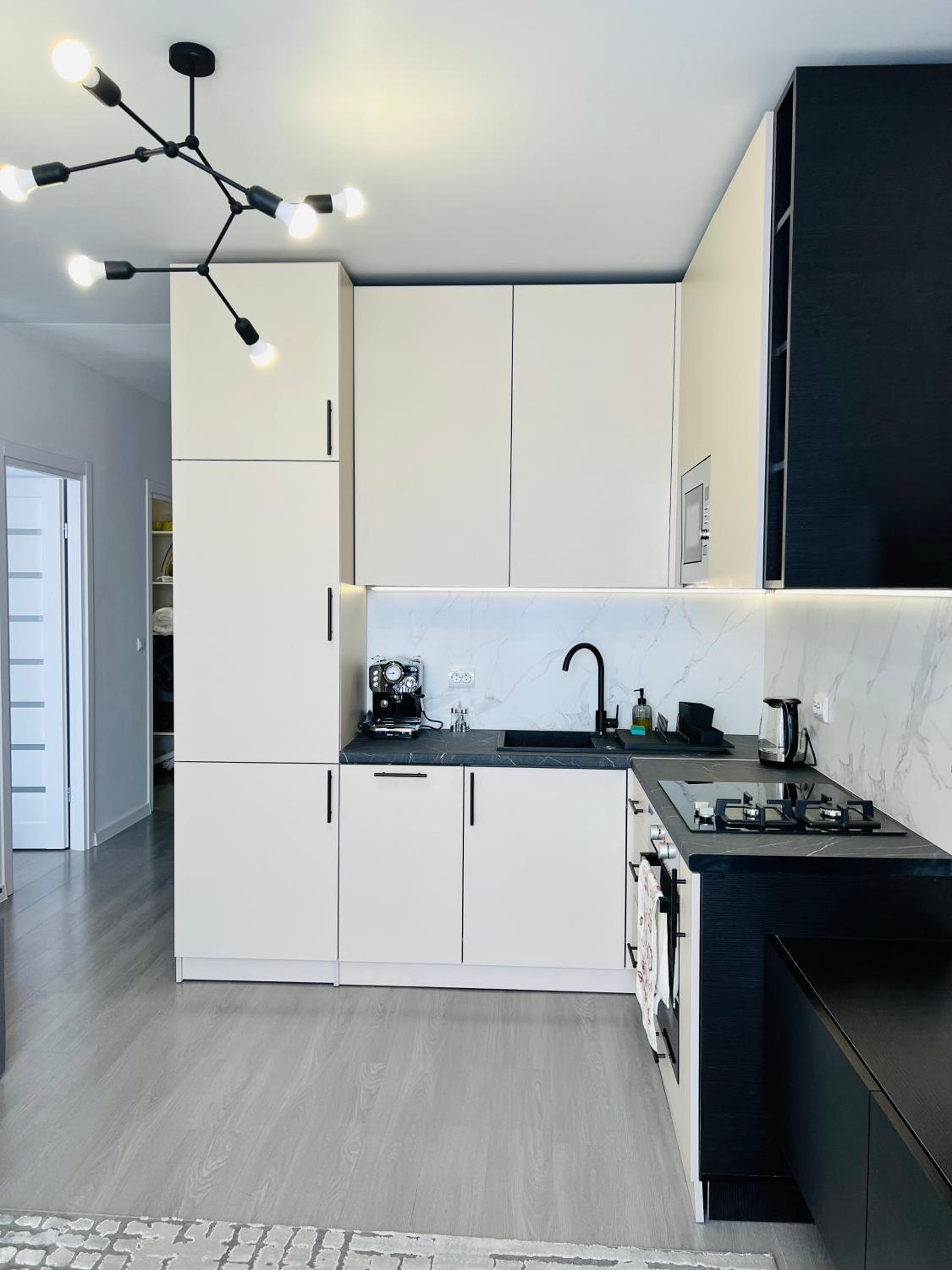 Gold Apartment Vysochana18