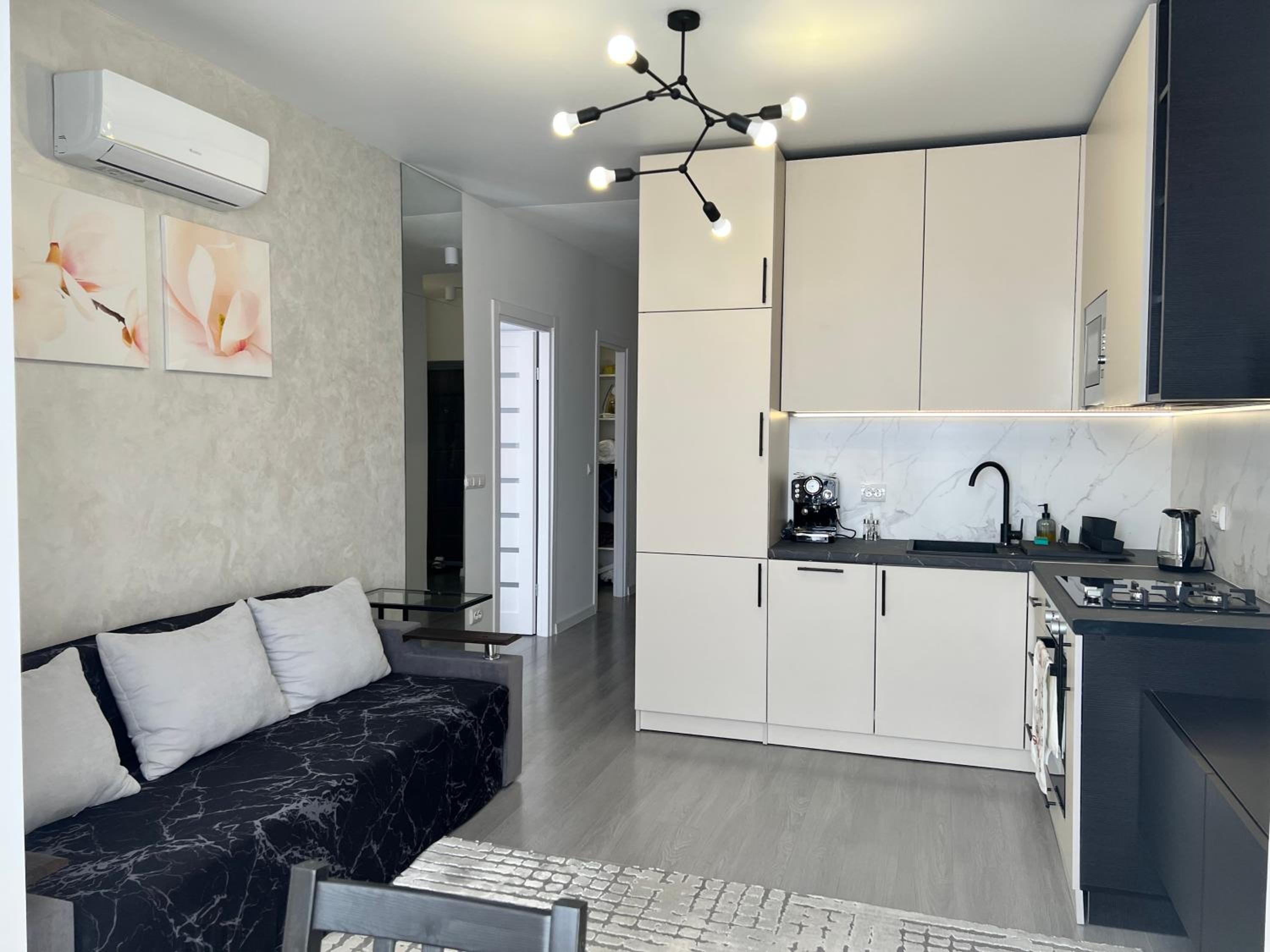 Gold Apartment Vysochana18