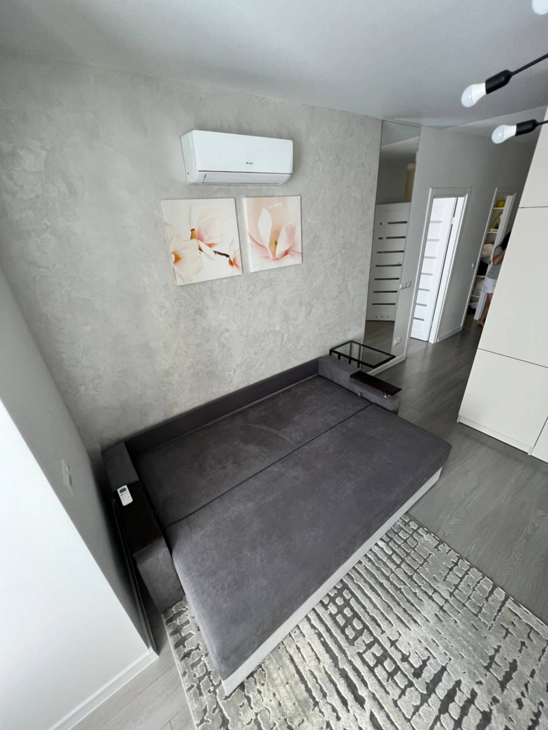 Gold Apartment Vysochana18