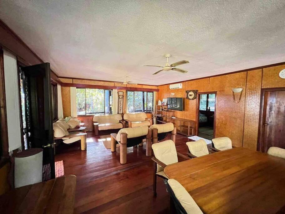 Private Holiday Home Malolo Island