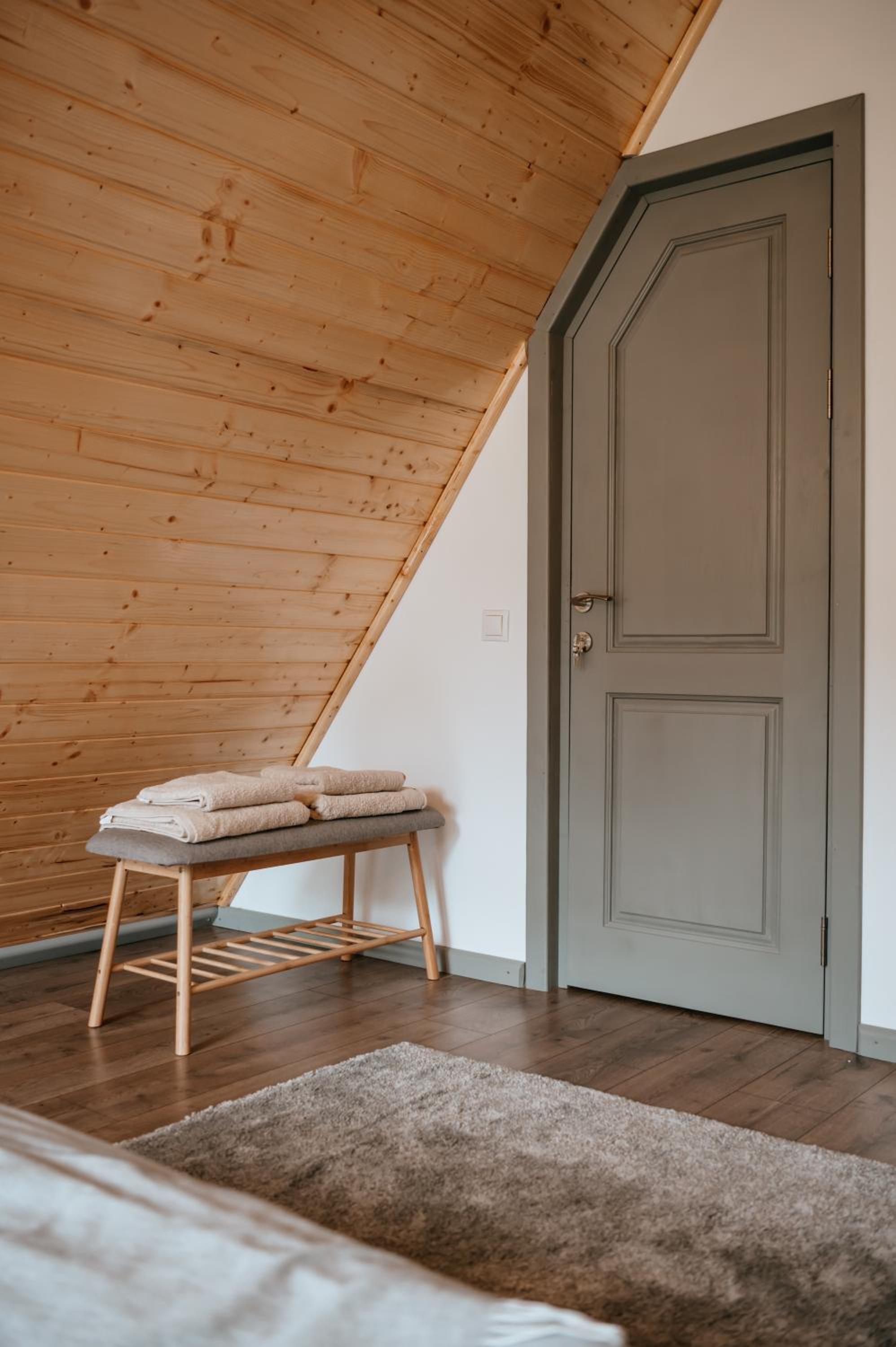 Wild Cabin
