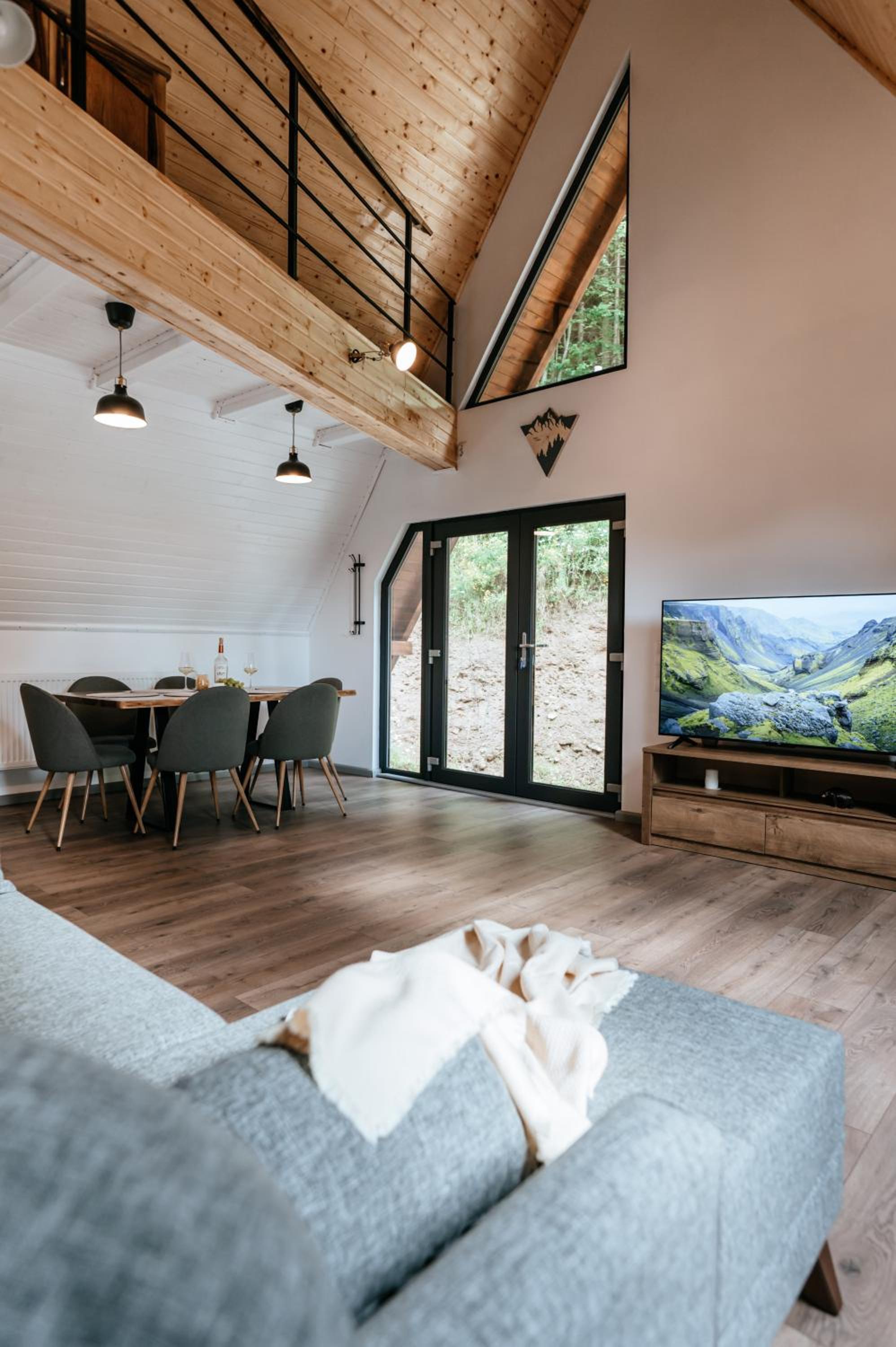 Wild Cabin