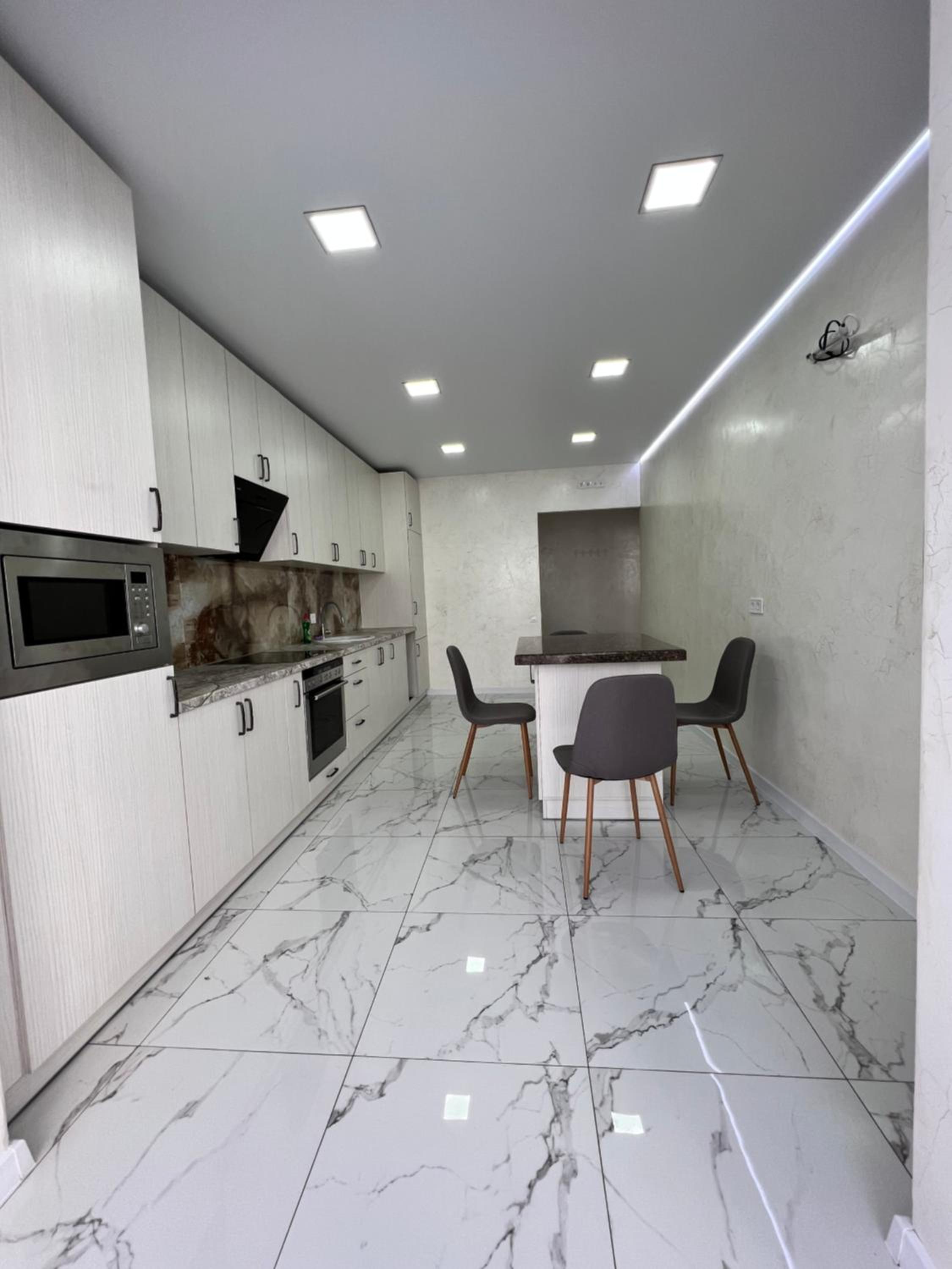 Gold Apartment Vysochana18