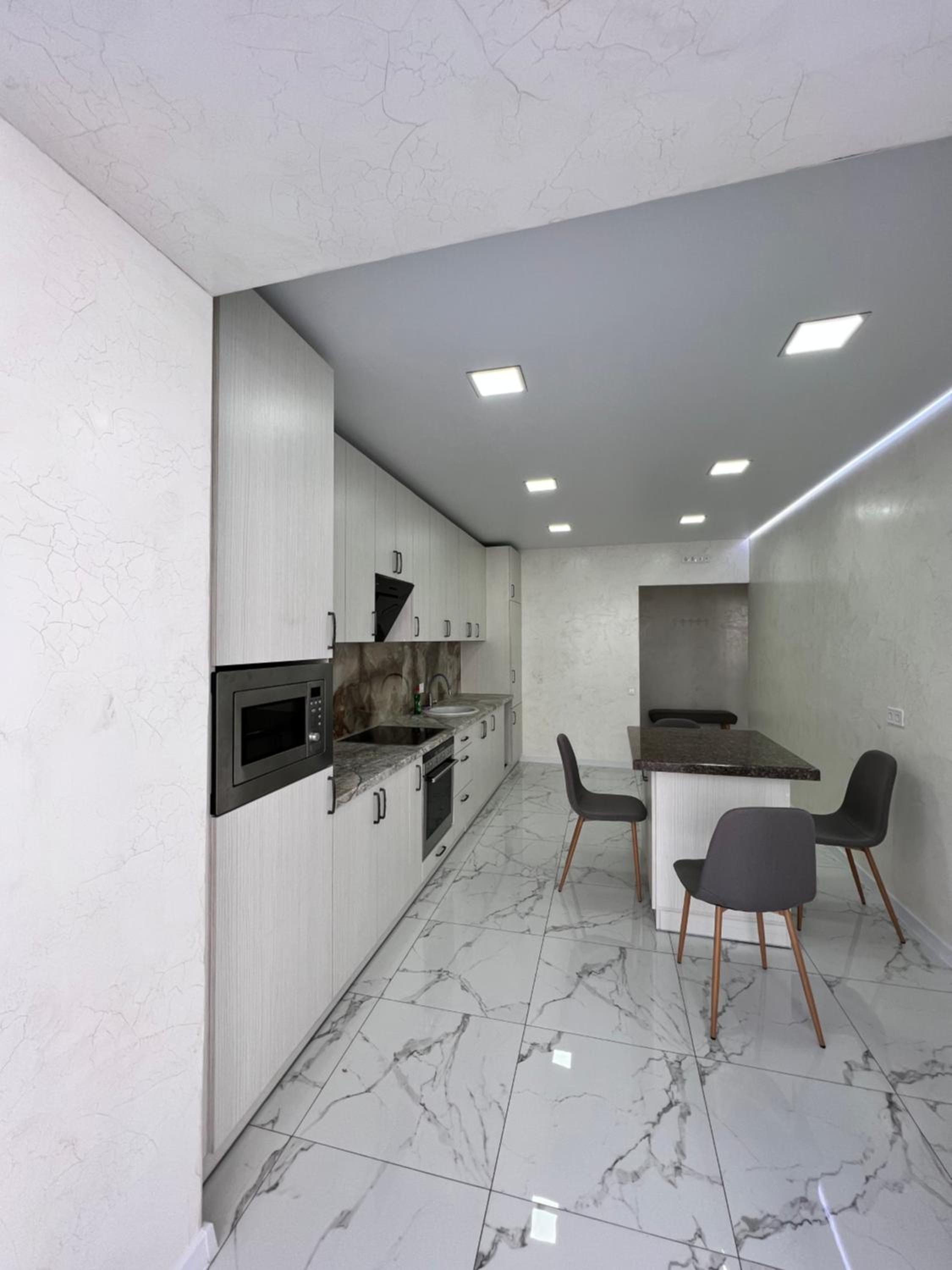 Gold Apartment Vysochana18