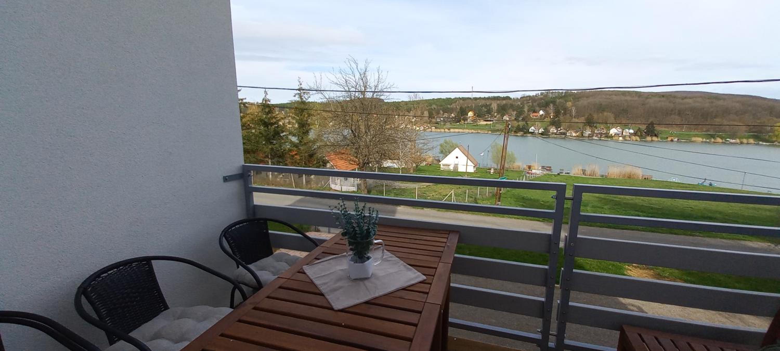 Onix-Vital Apartman Orfű view 5