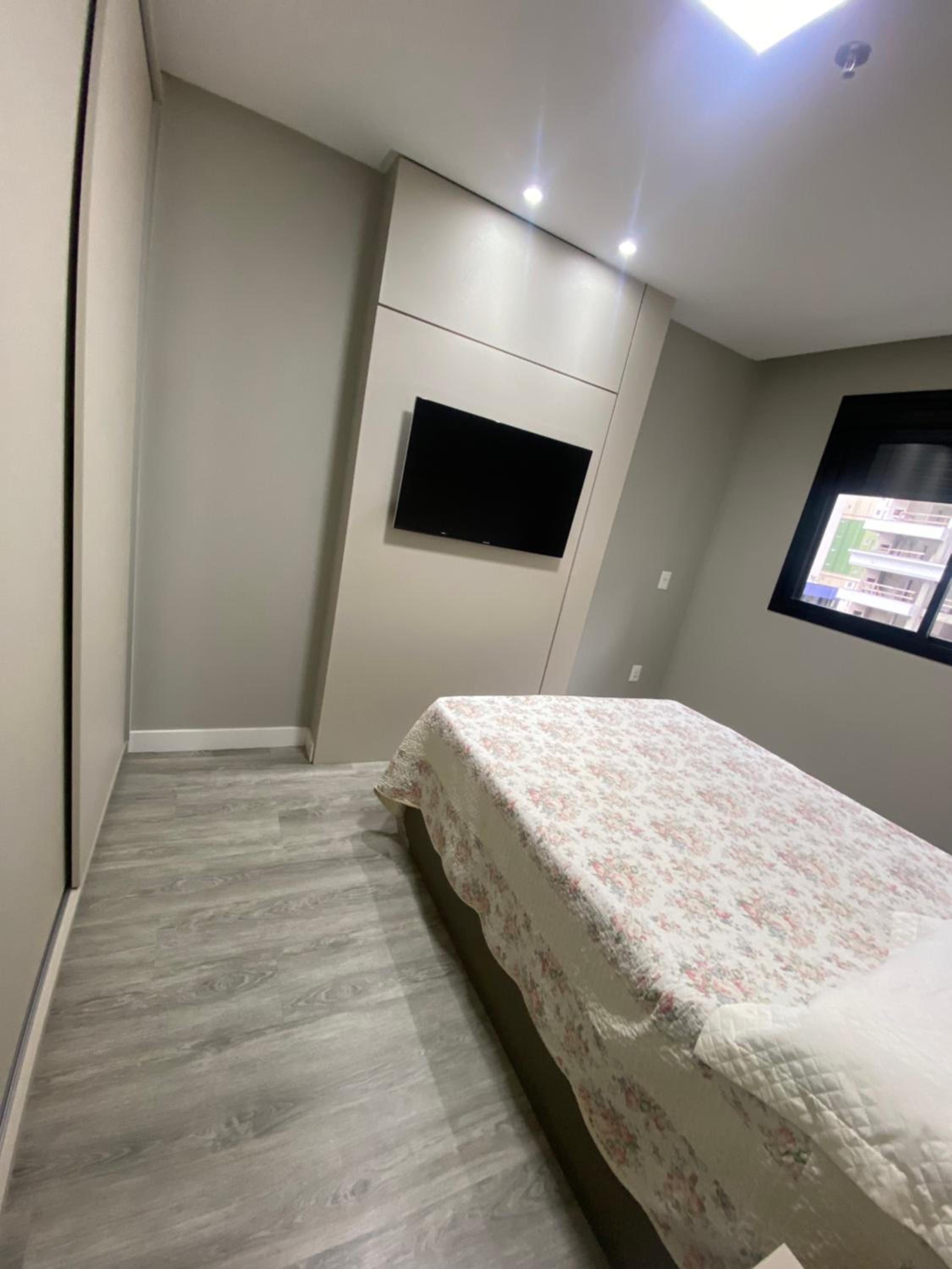Flat padrão Hotel na Meia Praia